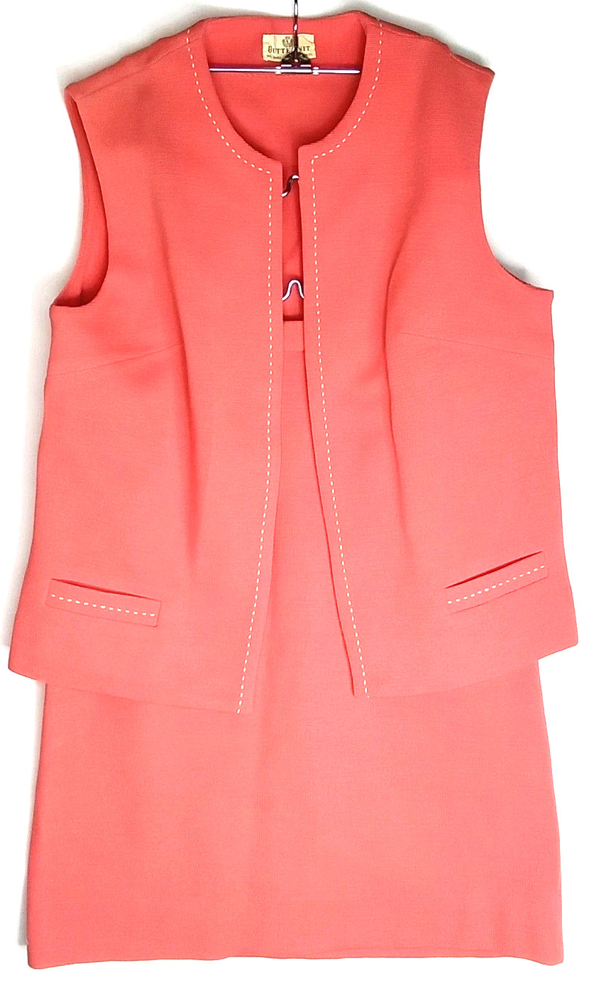 Vintage 1960s Butte Knit Salmon Pink 100% Wool 2 Piece Vest & Skirt Made in USA