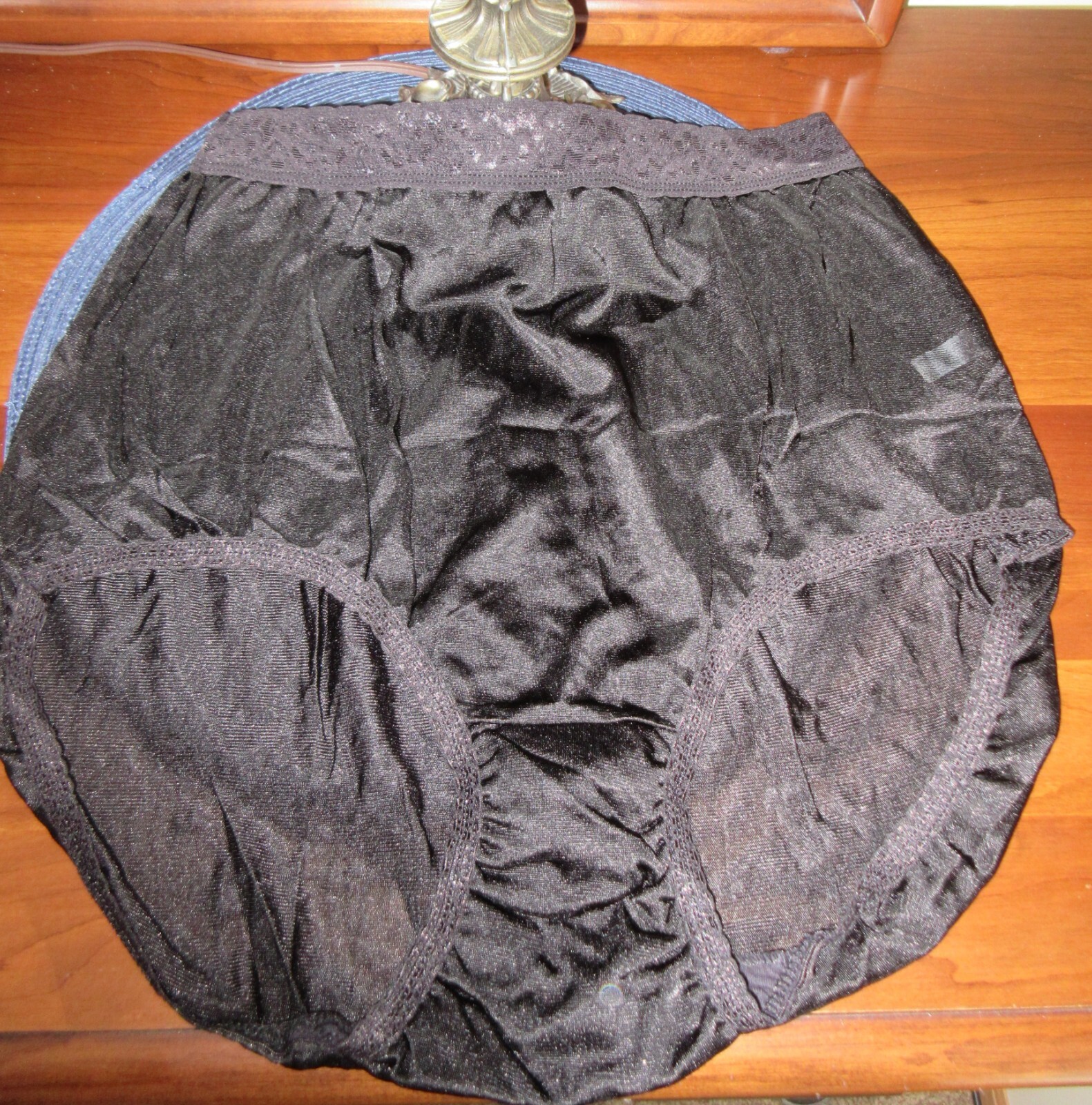 VINTAGE HANE&rsquo;S LACE waist silky seam tag nylon HI LEG BLACK panties 10/3X