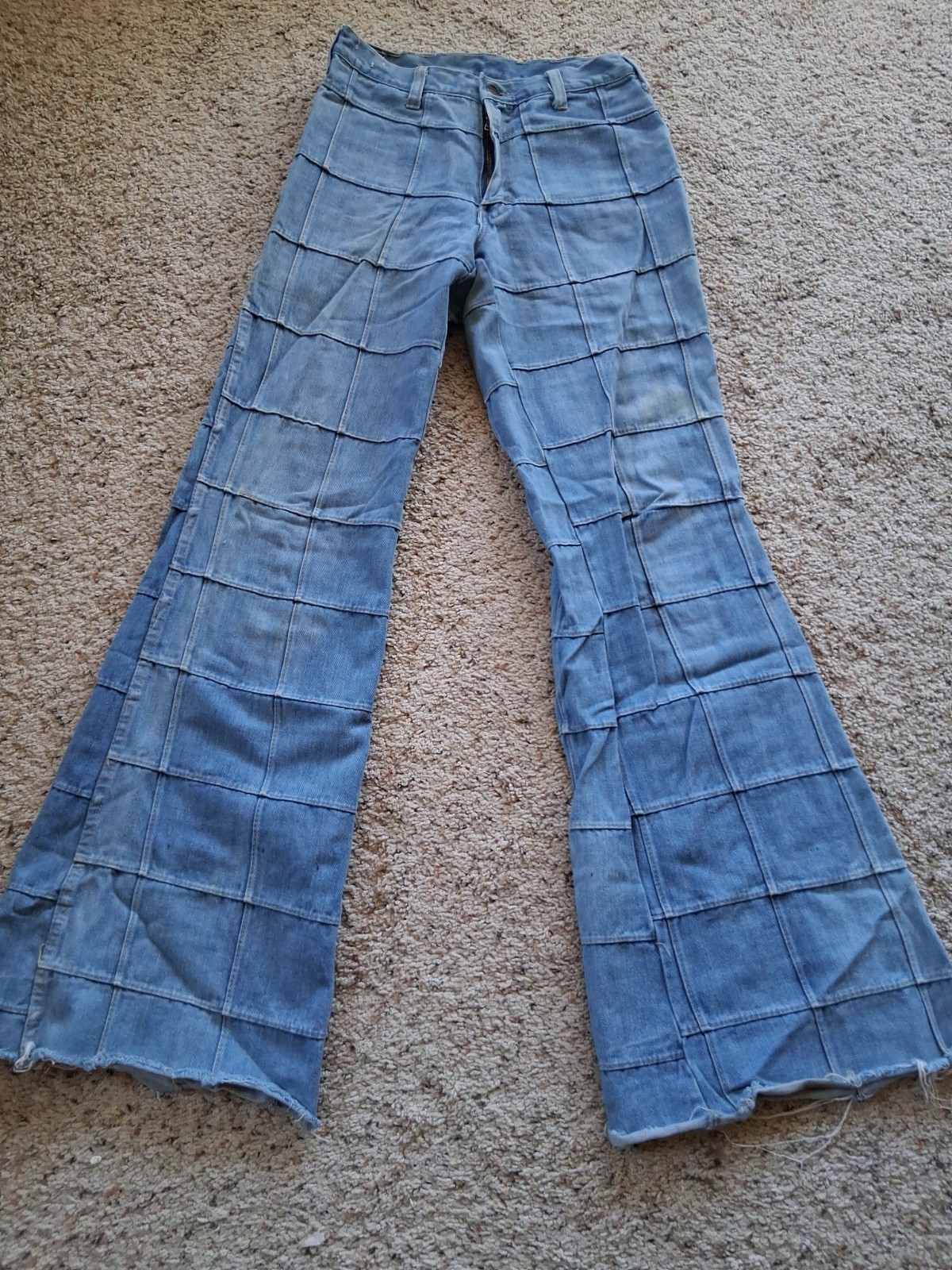 Vintage Brittania Sportswear Patchwork Bell Bottom Jeans Approx: 27×34 70&rsquo;s