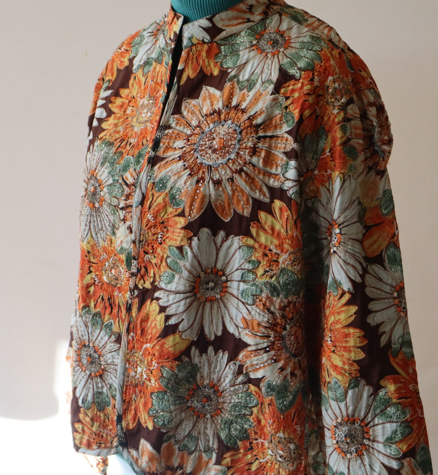 Vintage Embroidered Anu Jacket 100% Pure Silk, Orange, Gray, Brown Floral Sz Med