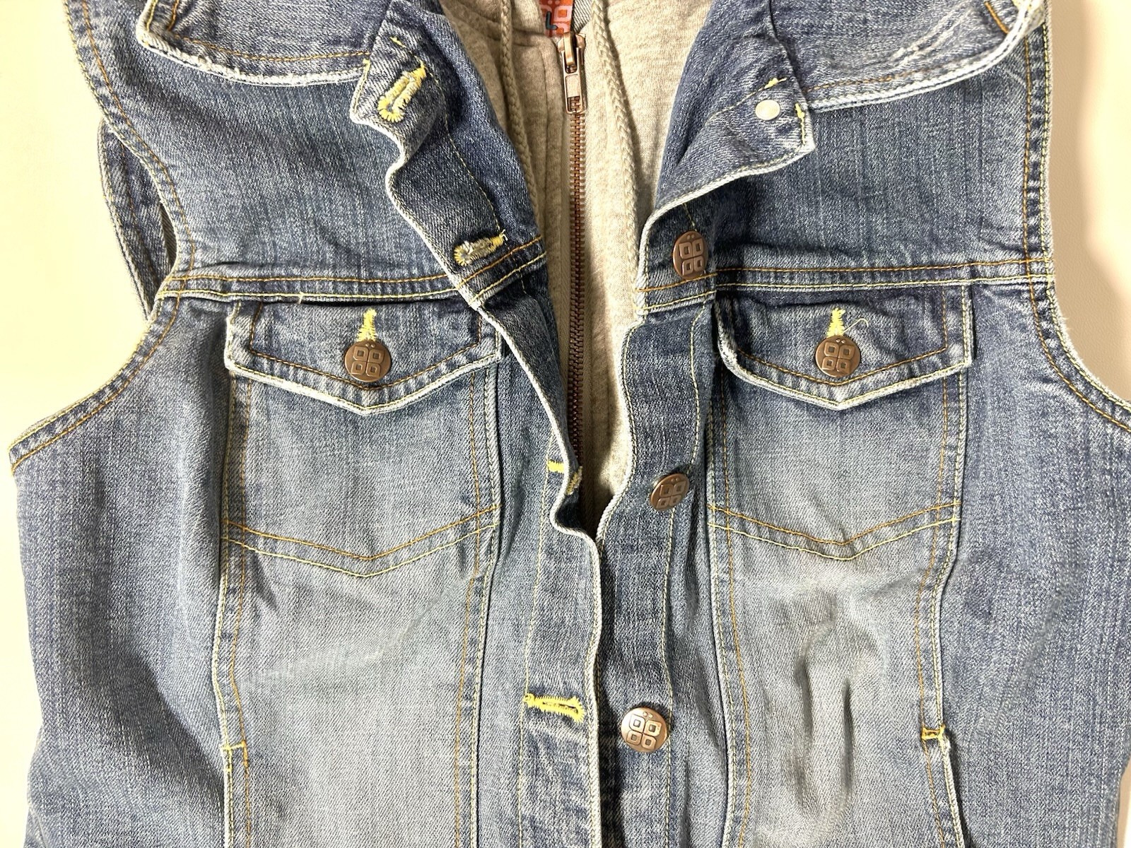 PLUGG Hooded Sweatshirt / Denim Layer Vest Size L Vintage Button Zip