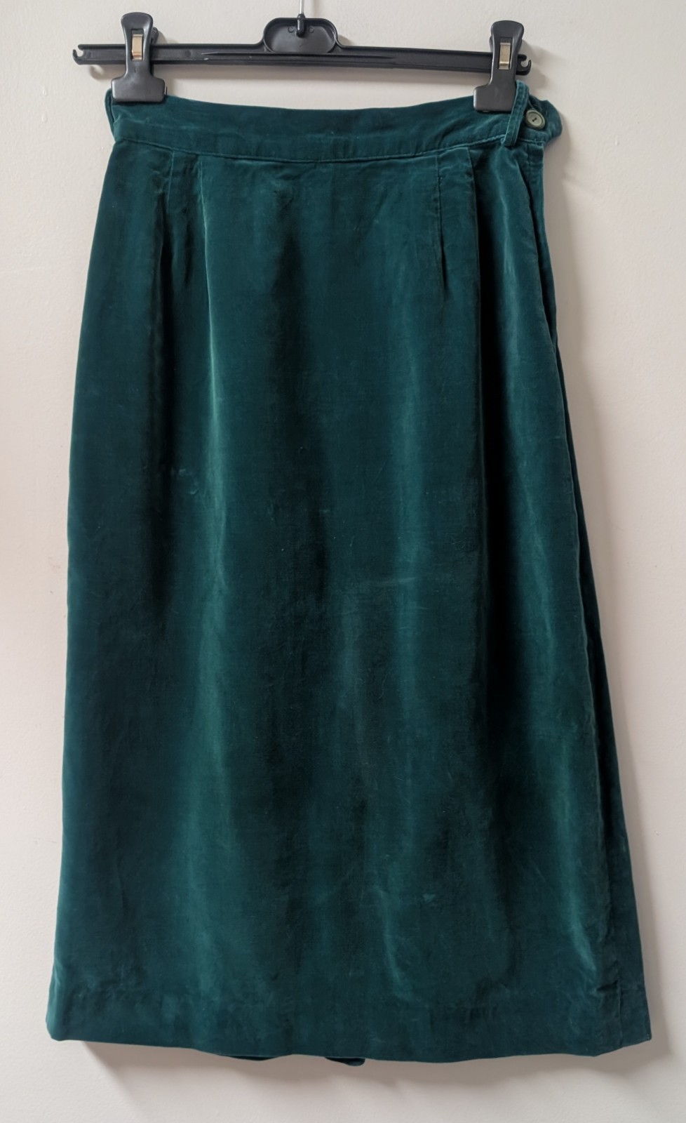Vintage 60&rsquo;s Velveteen Pencil Skirt By Petti Dark Green Metal Zip XS/S