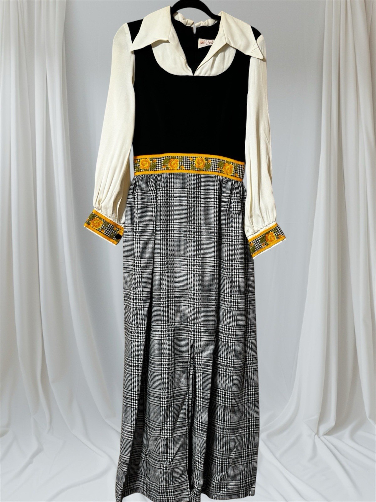 VTG 70s Melissa Lane Dagger Collar Maxi Dress Long Sleeve NWD WOMENS SIZE XS/S