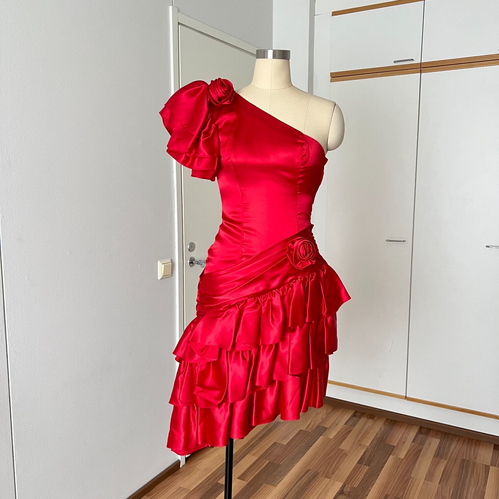 1980s ILGWU Red Taffeta Cocktail Party Dress Asymmetrical Hem Cocktail Prom Gown