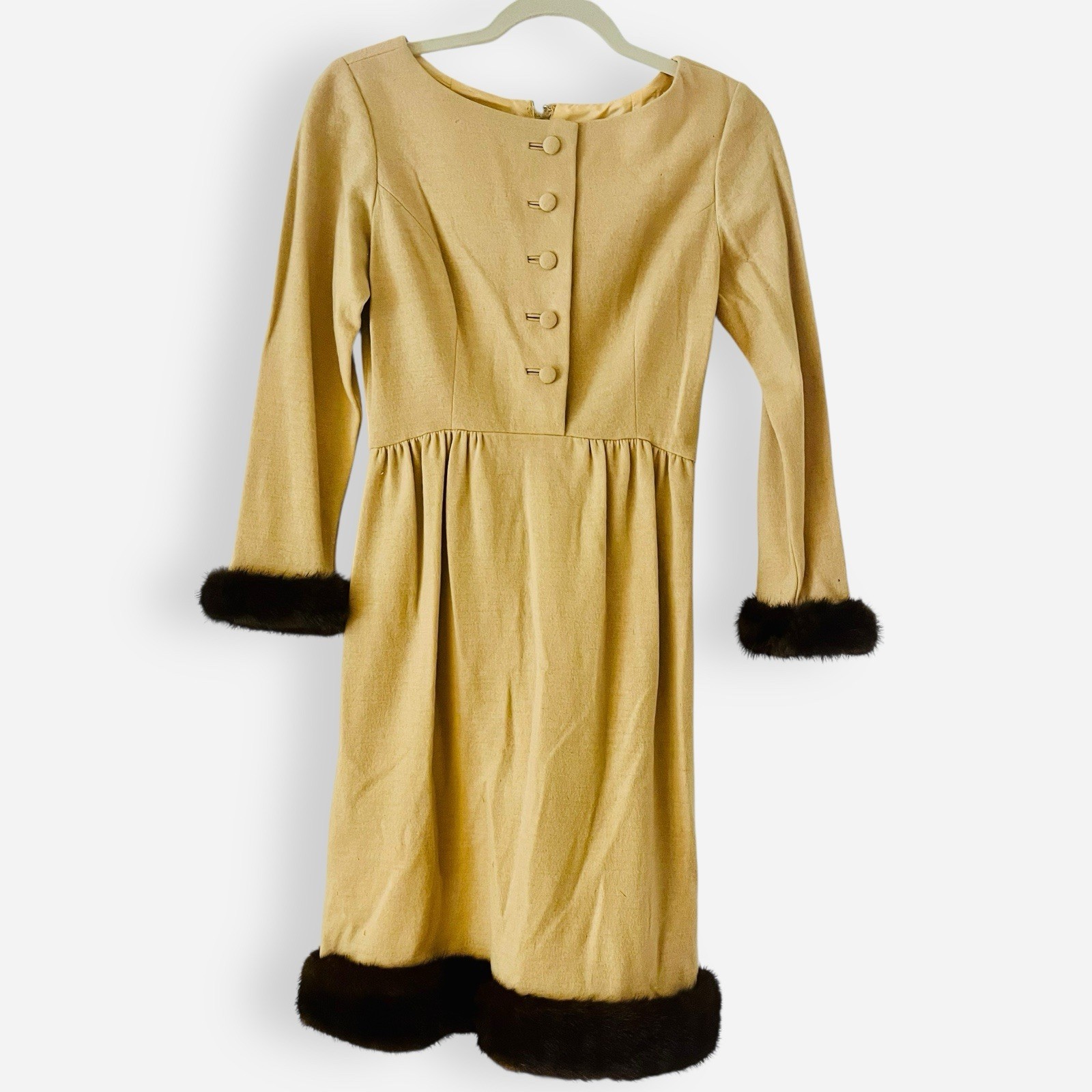 Vintage Junior Accent Jack Adams Tan Babydoll Dress Women’s Sz 10 Black Fur READ