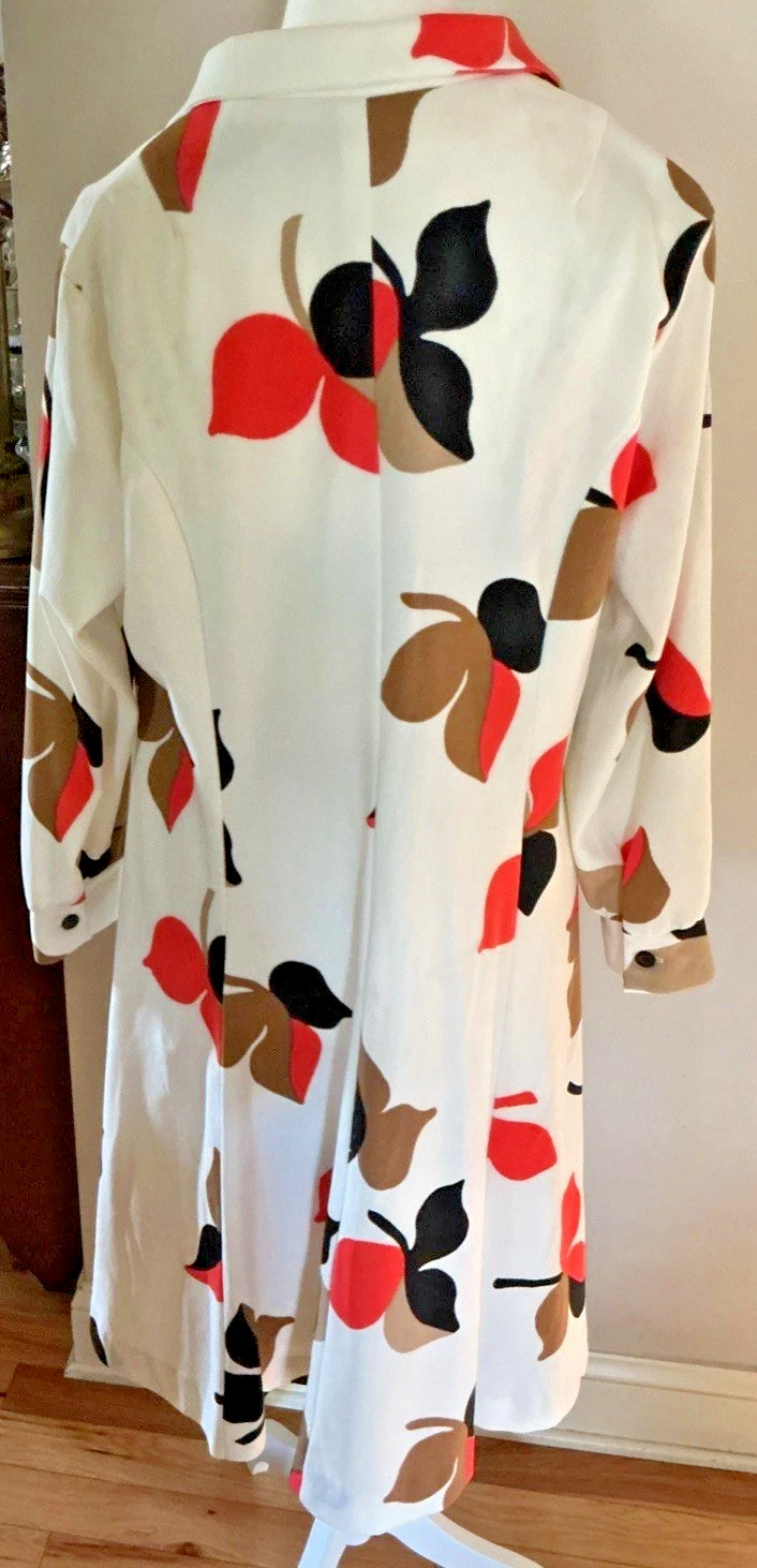 Vintage Big Beautiful Bold Print Button Front Long Sleeve Dress 46