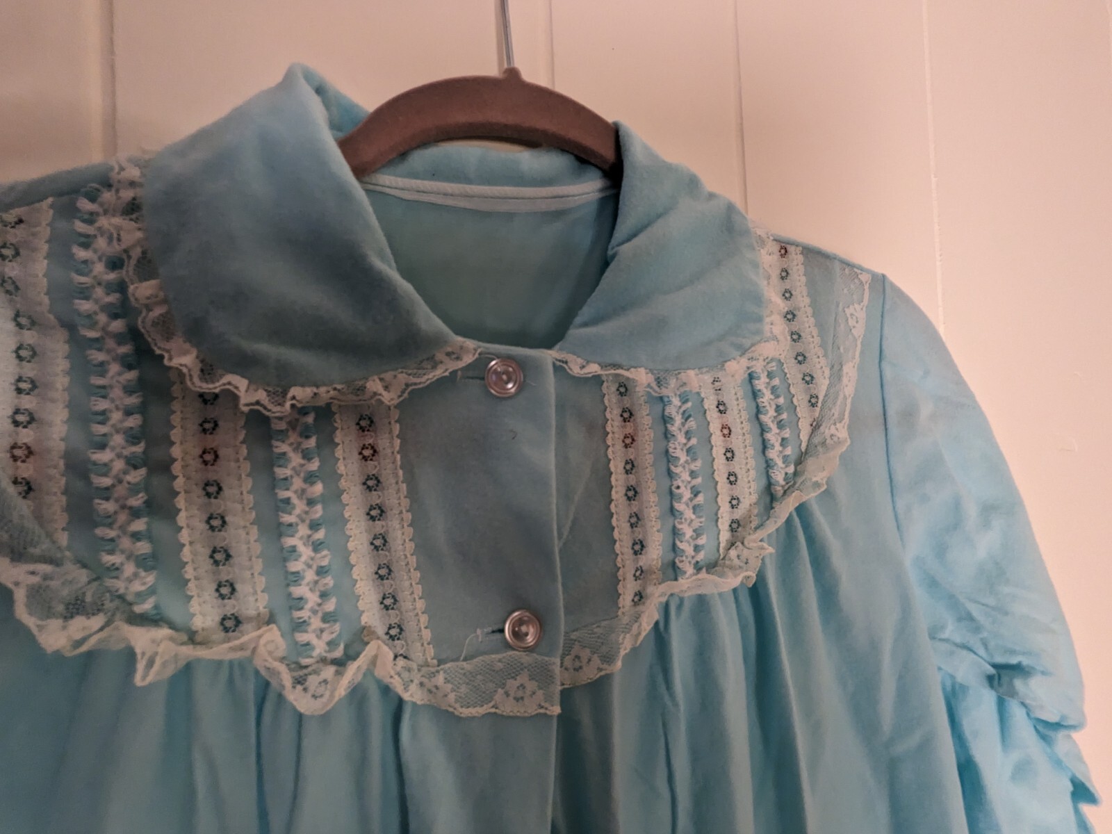 PHILMAID LONG NWOT Small LONG SLEEVE GOWN VINTAGE Housecoat