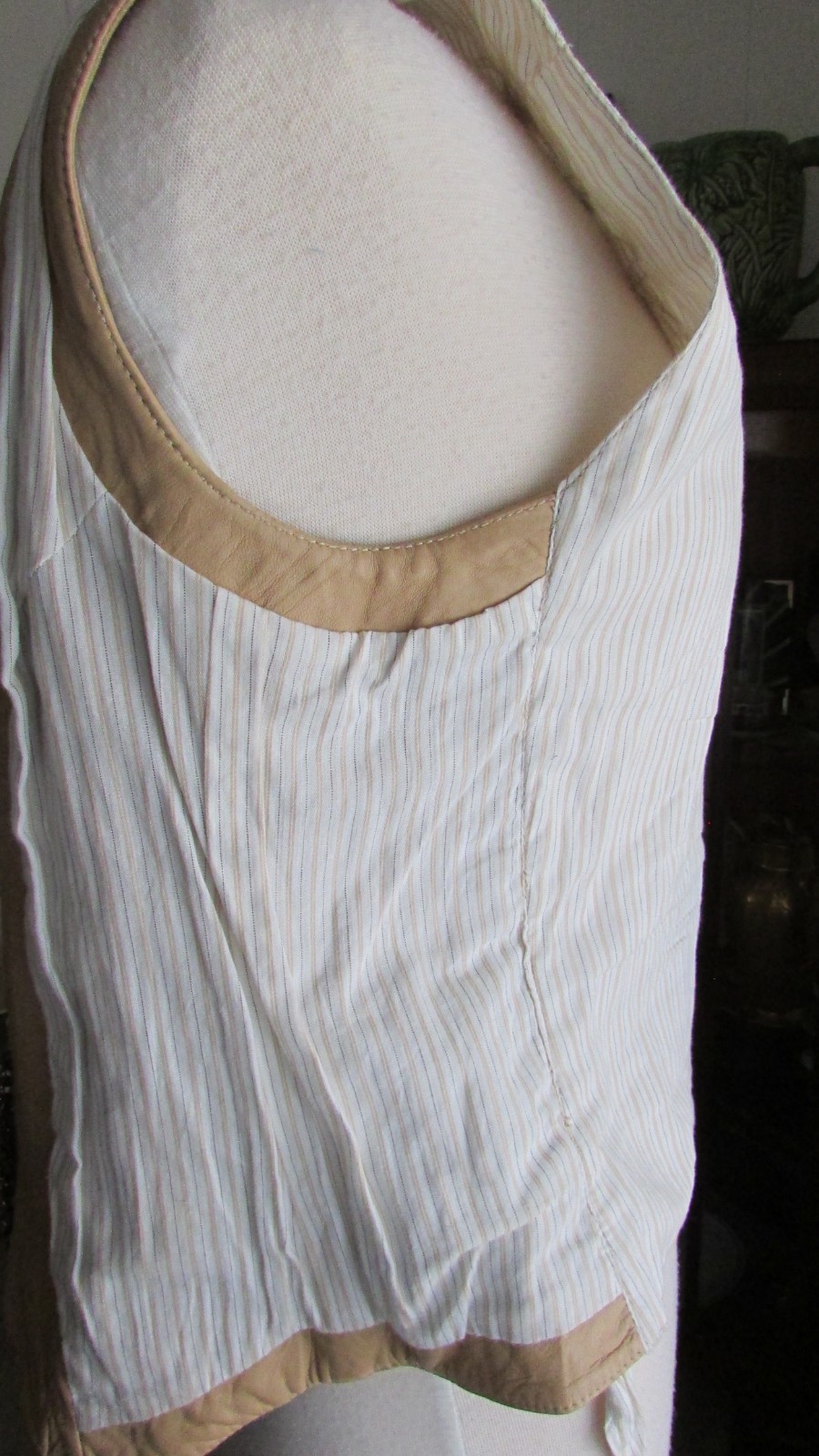 VTG Y2K Johnny Was 3 J Workshop Leather Embroidered tie back Vest M VERY RARE