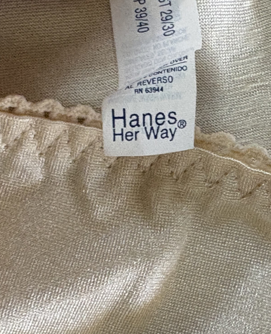 HANES HER WAY Large Ivory Light Control Problem Solved Satin Panties Vintage