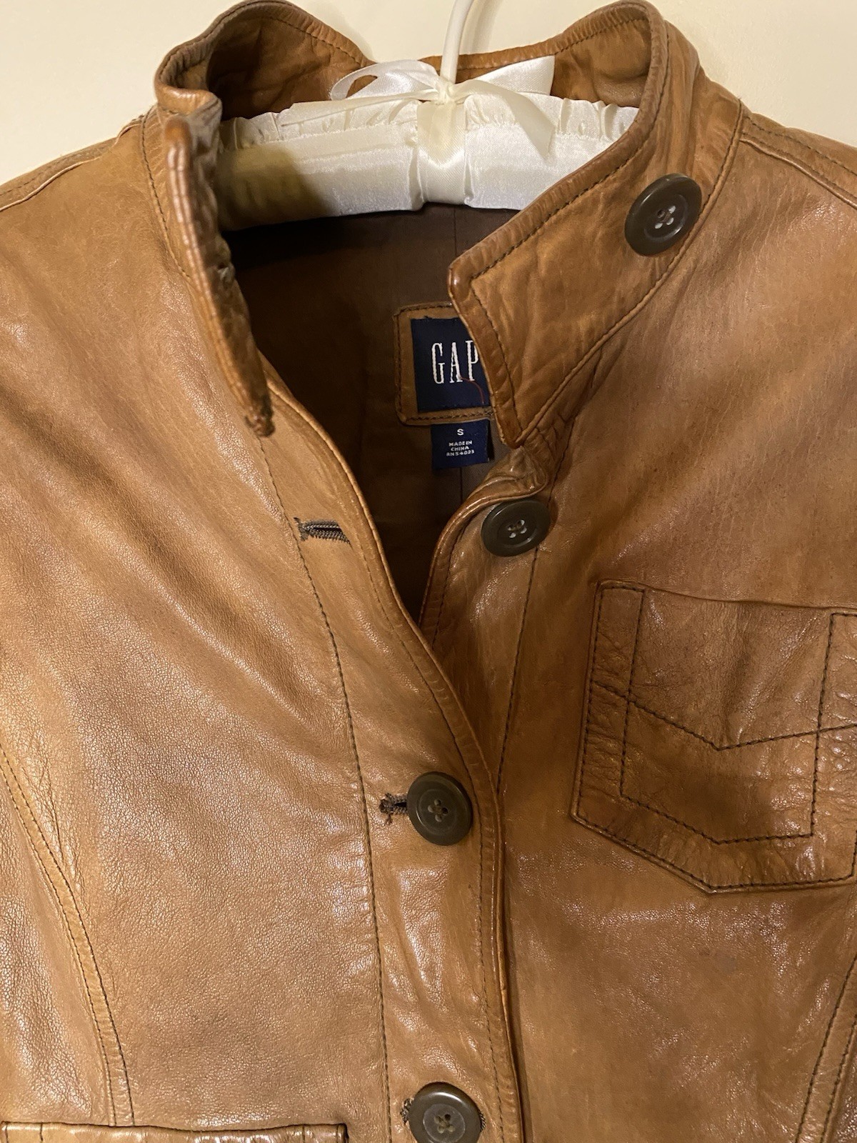 Gap Lamb skin Cropped Vintage Style Factory Distressed Super Soft Utility Style