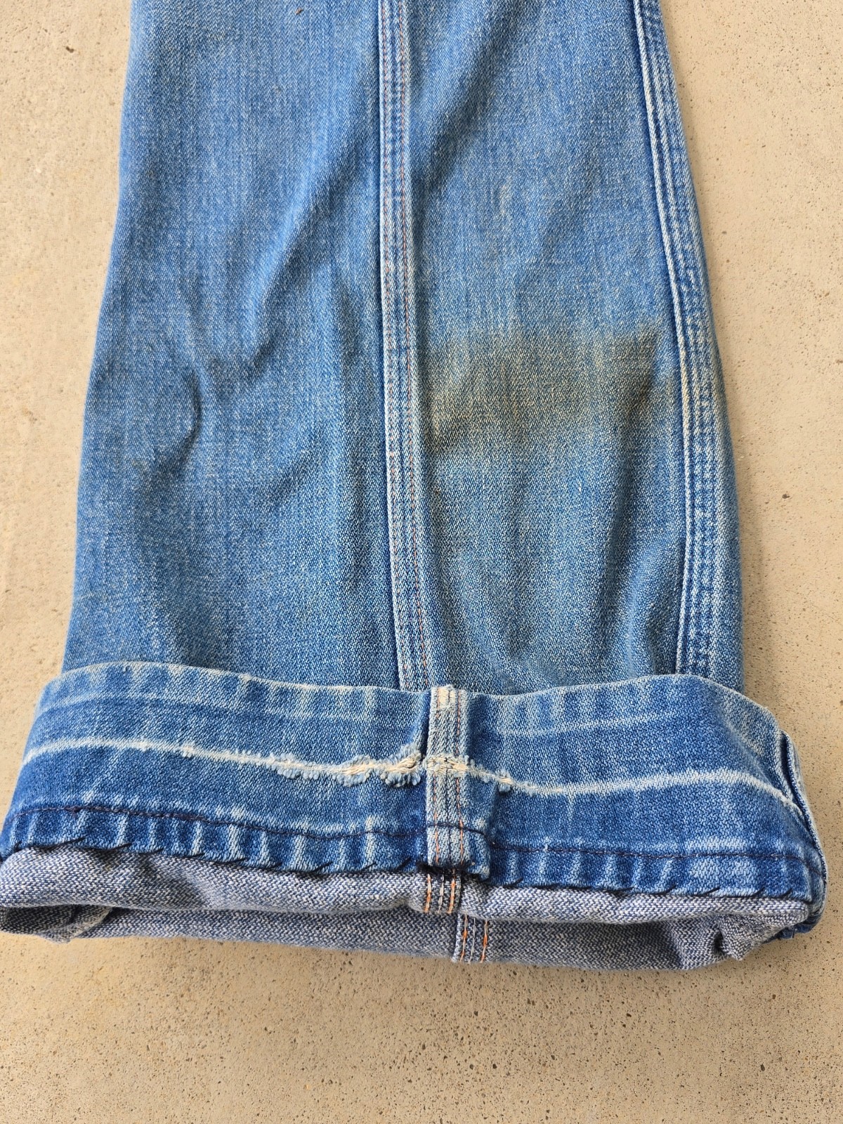 Vintage 1970s Wrangler Saddle Back Flare Leg Denim Jeans Size 13/14 Talon Zipper