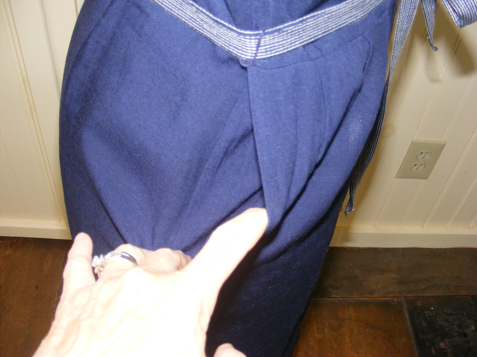 40S DRESS NAVY BLUE BUTTON UP LONG FULL SKIRT BELTED FLAT WAIST M