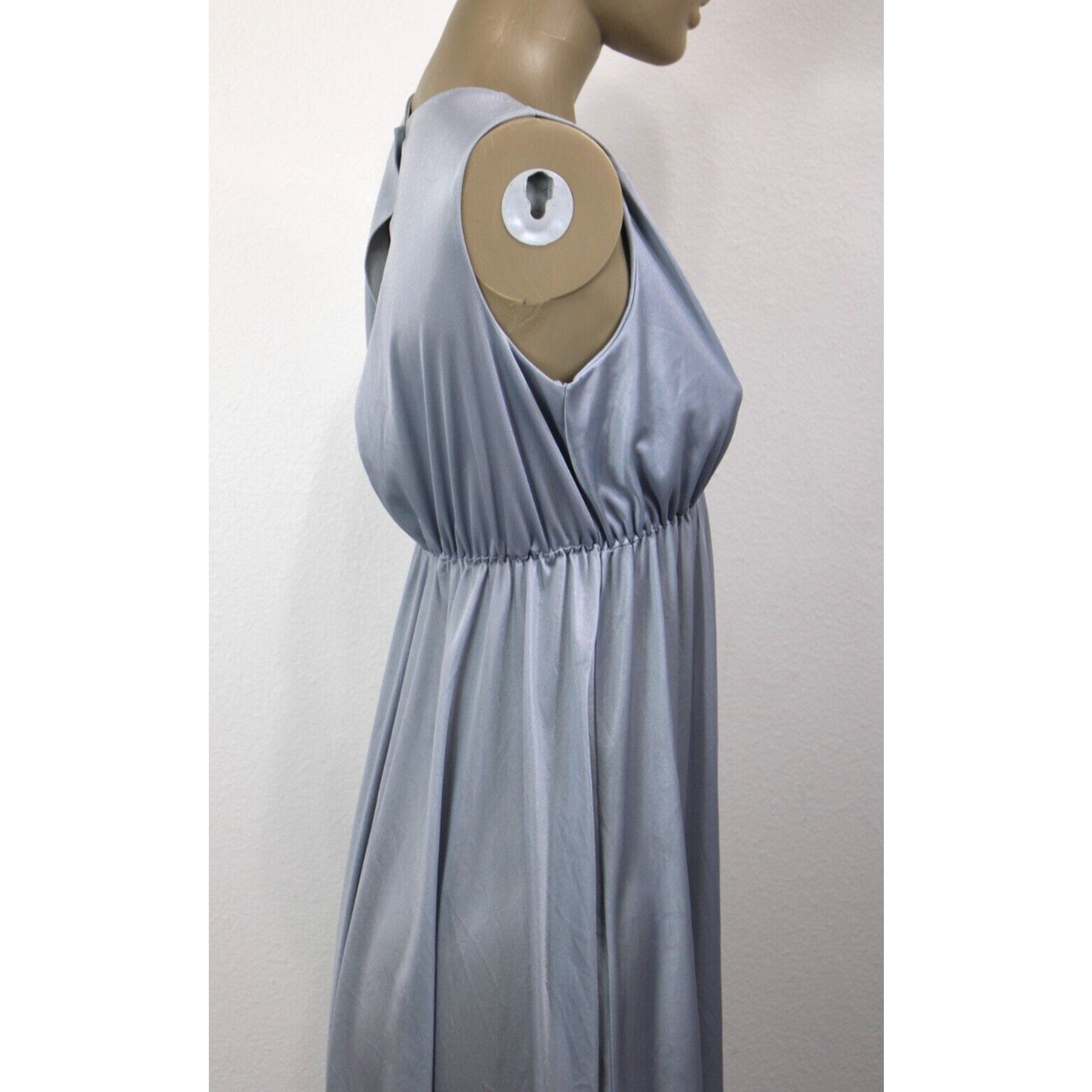 Nightgown Size S Vintage 70’s Silver Gray Satin Silky Long Full Flowy Women&rsquo;s