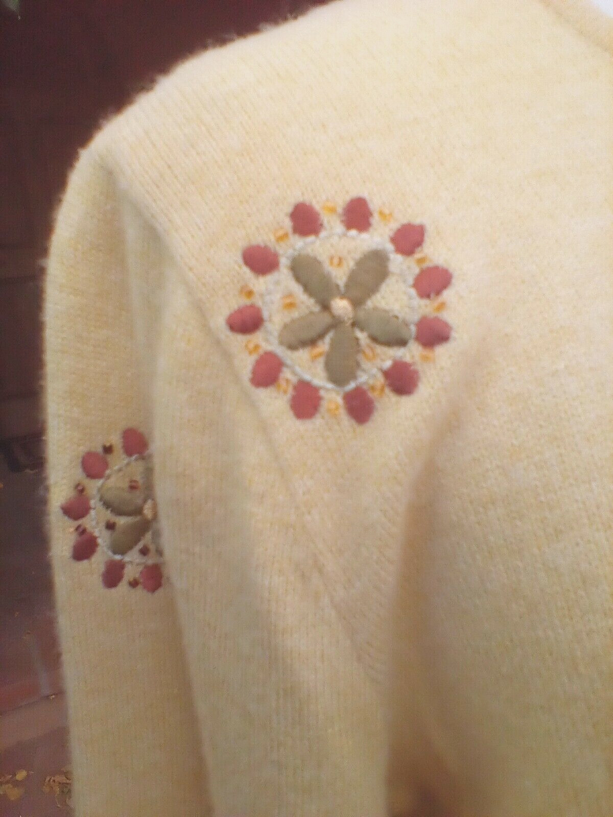 LAUREL Escada Sweater Cashmere Blend Sz XS S Embroidered Beaded 80&rsquo;s Italy