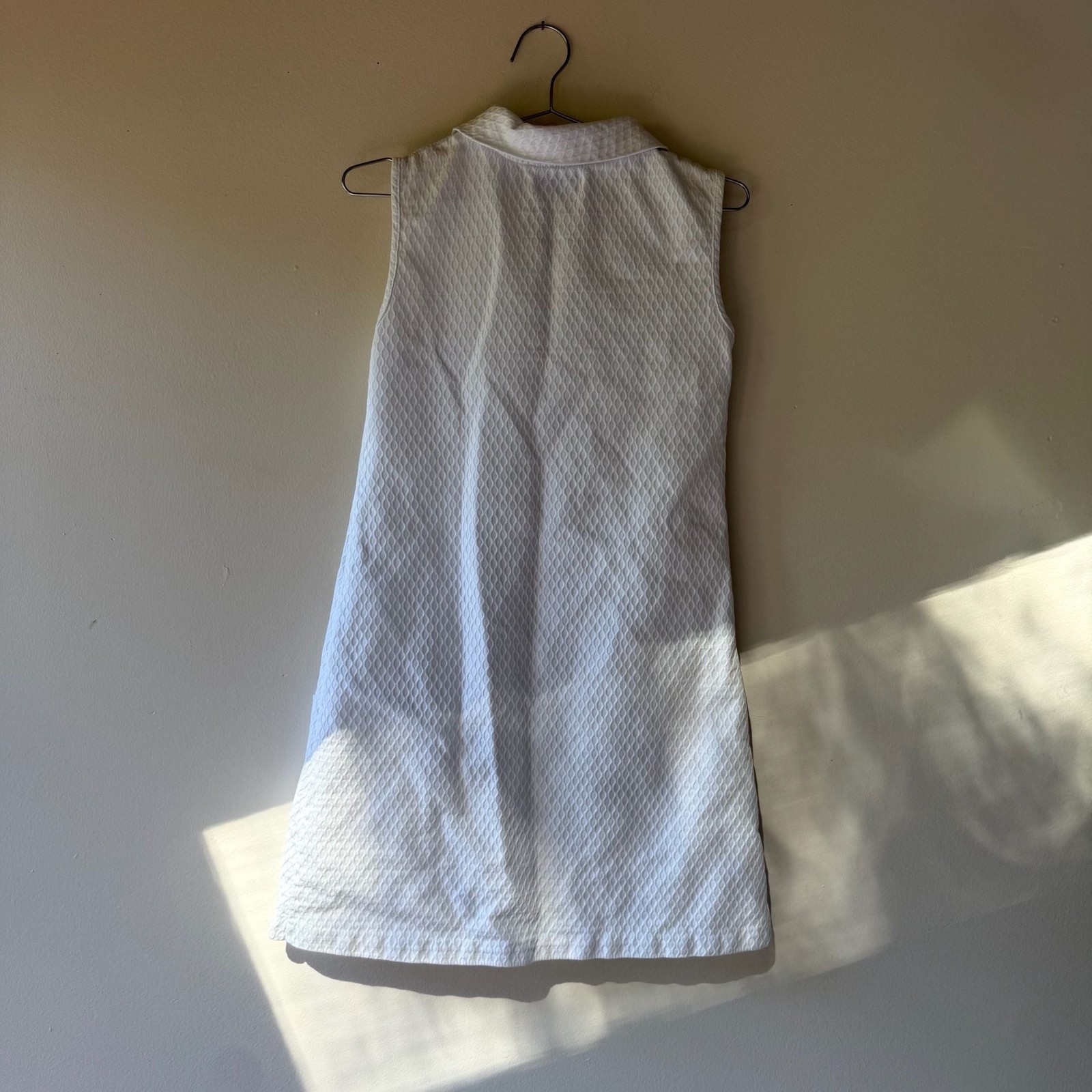 Vintage 1960s Sears Perma-Prest White Waffle Knit Zip-Front Shift Dress with But