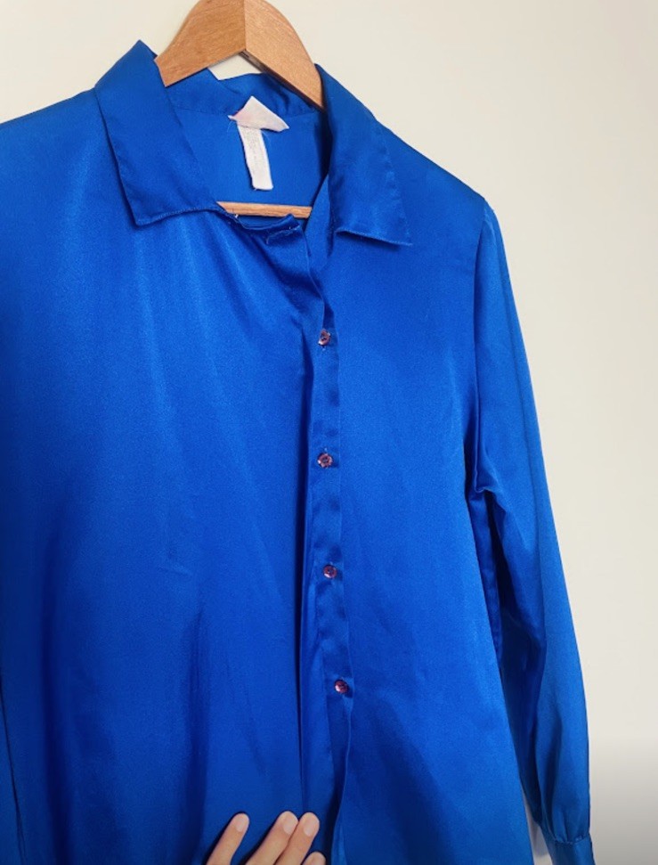 VTG Pandora Royal Blue Button Down Blouse. Size 13/14 (M/L). Minimalist.