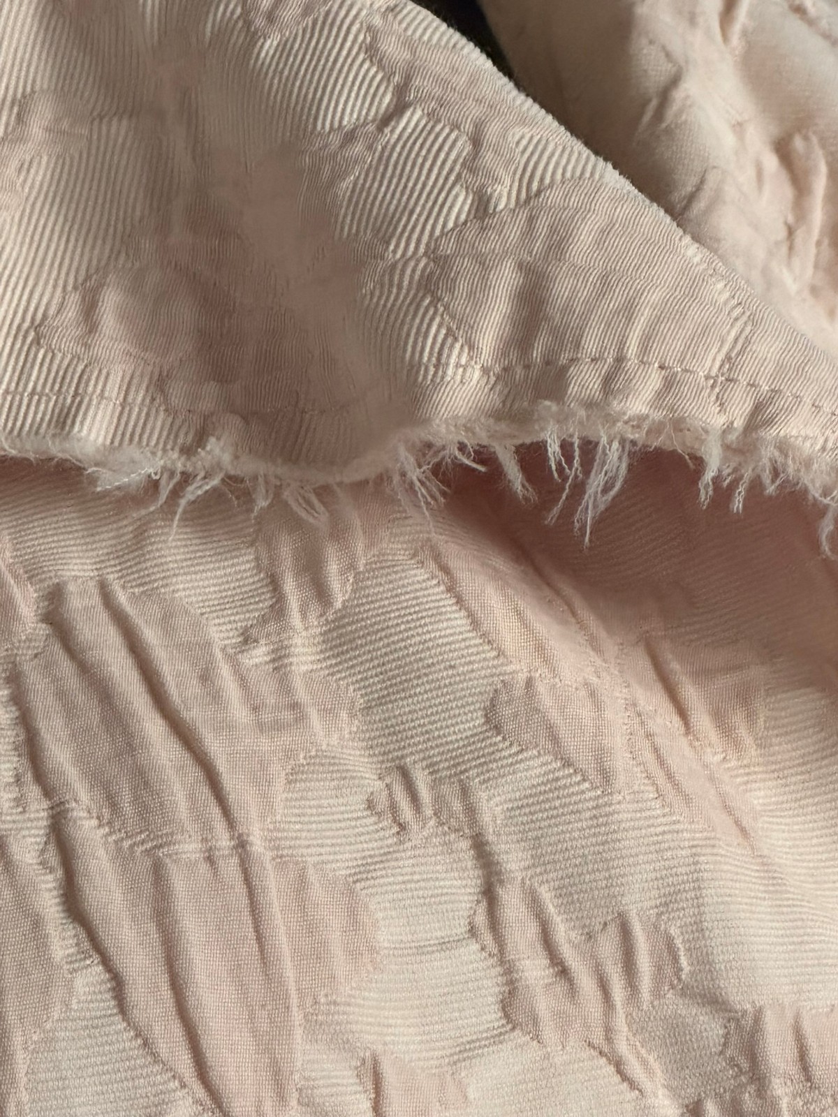 Soft pink brocade jacket with glitter buttons & belt – shabby chic size 40/42