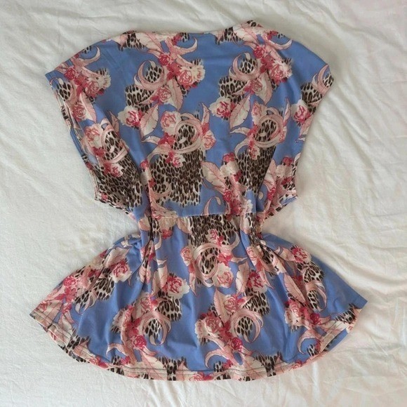 2000s y2k Venus pink & blue leopard print blouse
