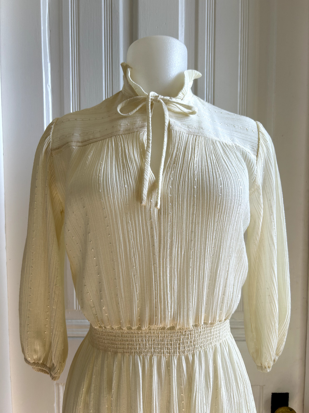 70s 80&rsquo;s Gunne Sax Style Dress S/M Cream Gauzey Translucent Vintage 26 stretch