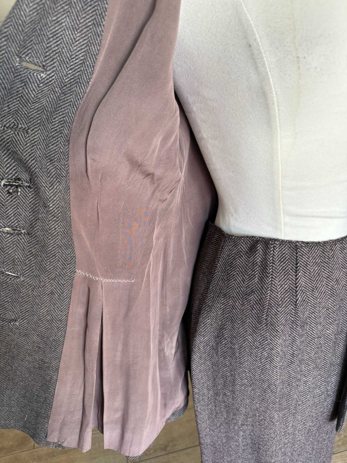 Vintage 1930s Womens Herringbone Wool Dress Suit Warner Bros “Down The Stretch”