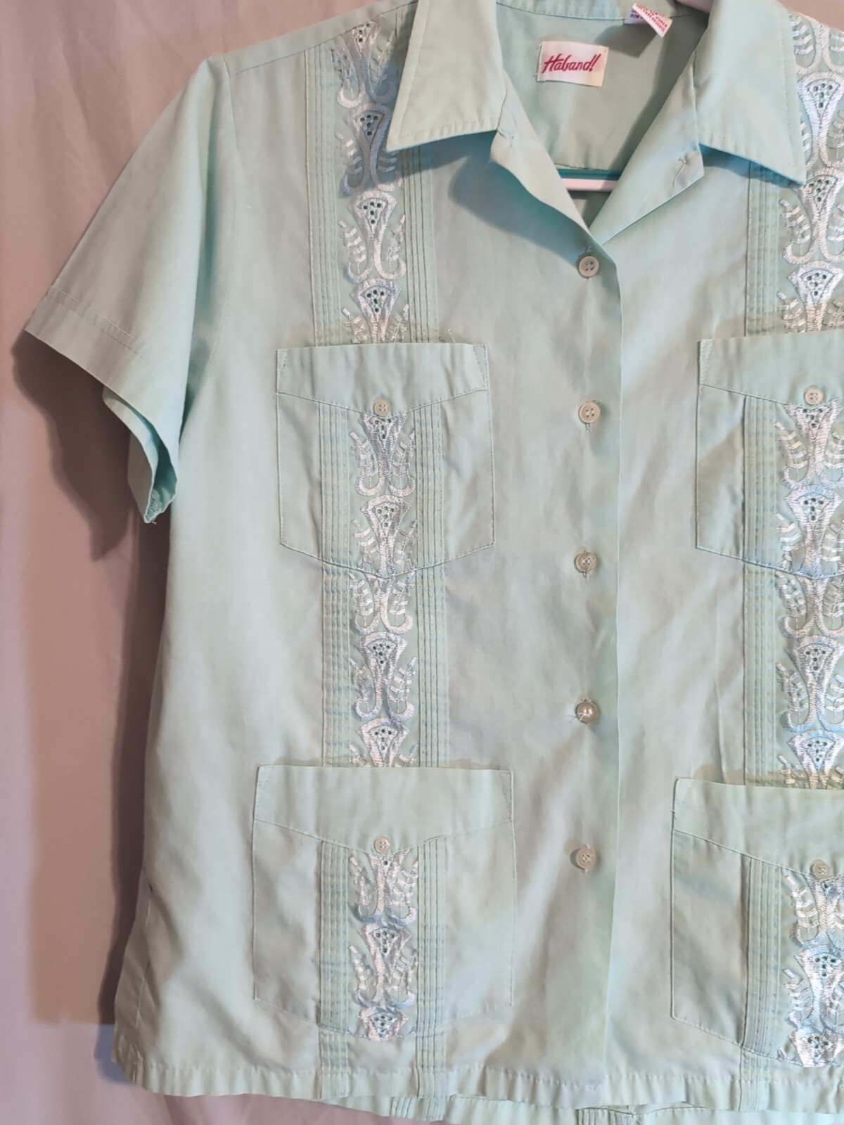Vintage Women&rsquo;s M Haband Embroidered S/S Button Up Light Green Shirt