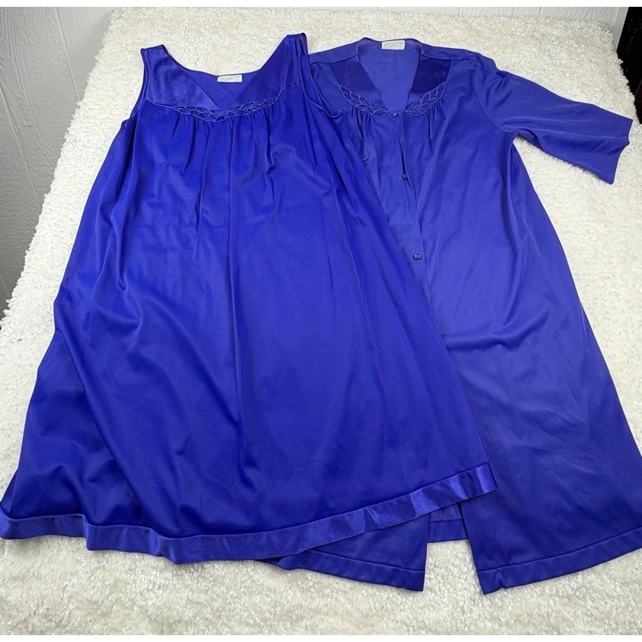 Vassarette Nightgown Robe Set Women XL Purple Vintage Tricot Nylon Embroidery