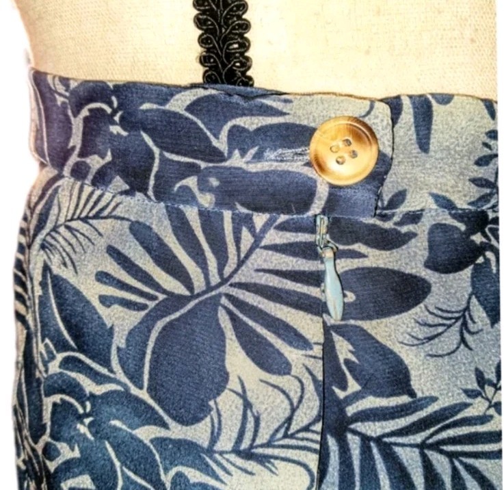 Vtg PENDLETON Womens 8 Blue Silk Floral Long Split Back Button & Zip Skirt NWT
