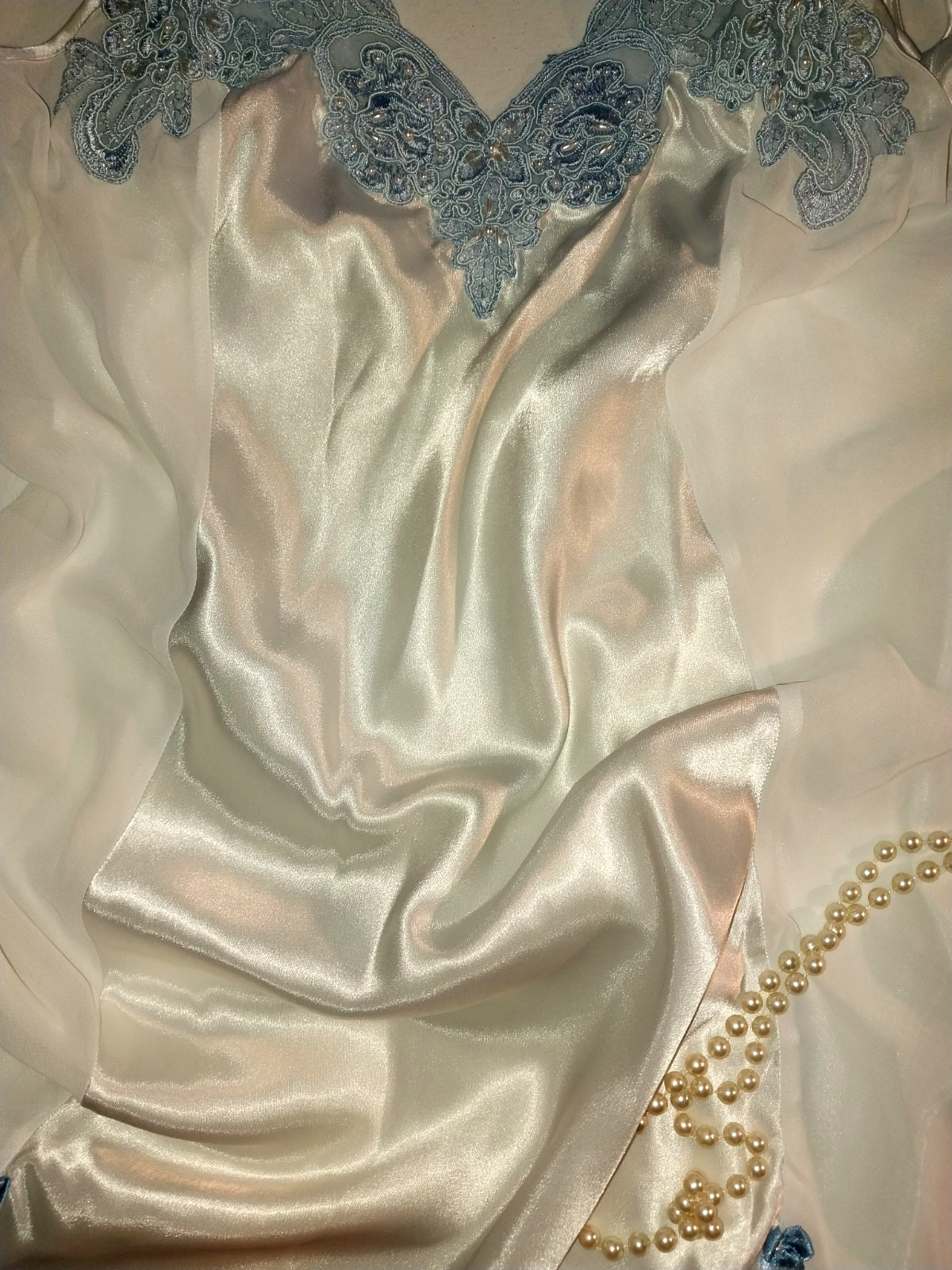 VTG SATIN LIQUID SHINY LUX BABYDOLL VENICE LACE BEADS BABY BLUE XL 44 46 CHIFFON