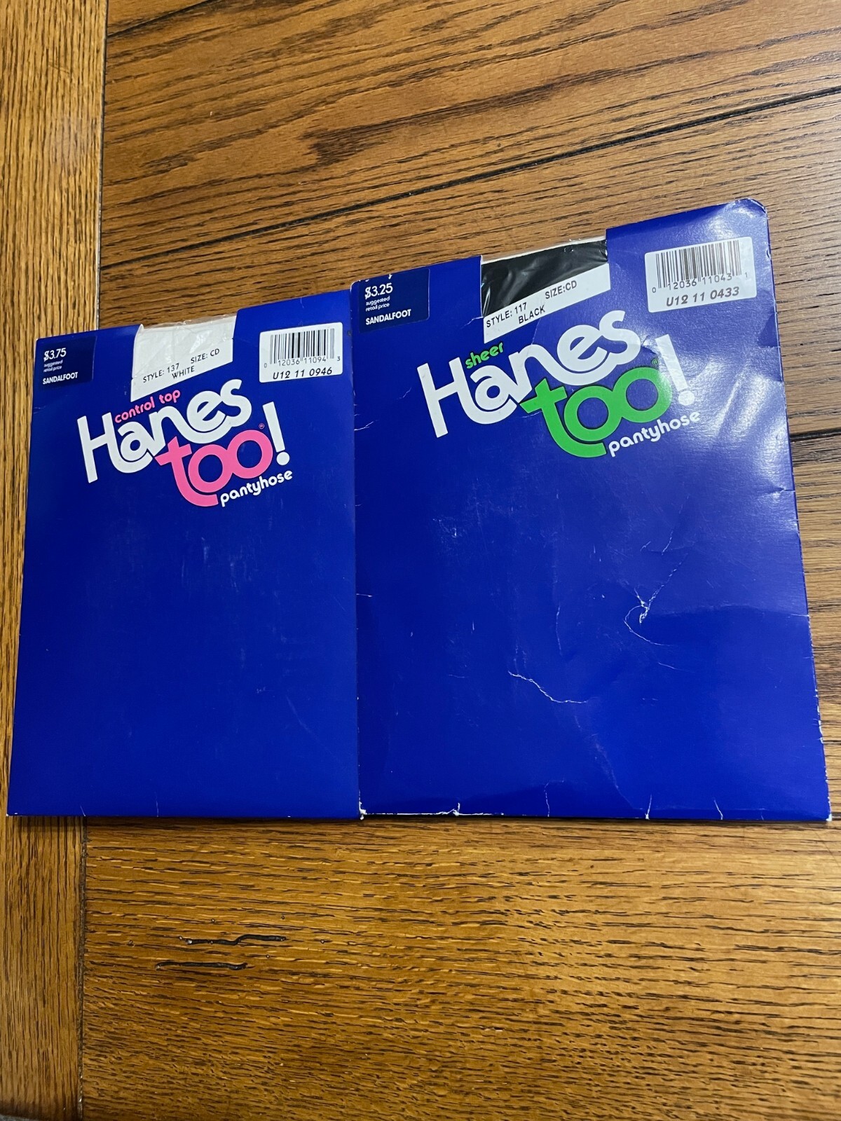Lot of 2 Hanes Too! Style 137 & 117 White & Black Pantyhose – Size CD – NOS