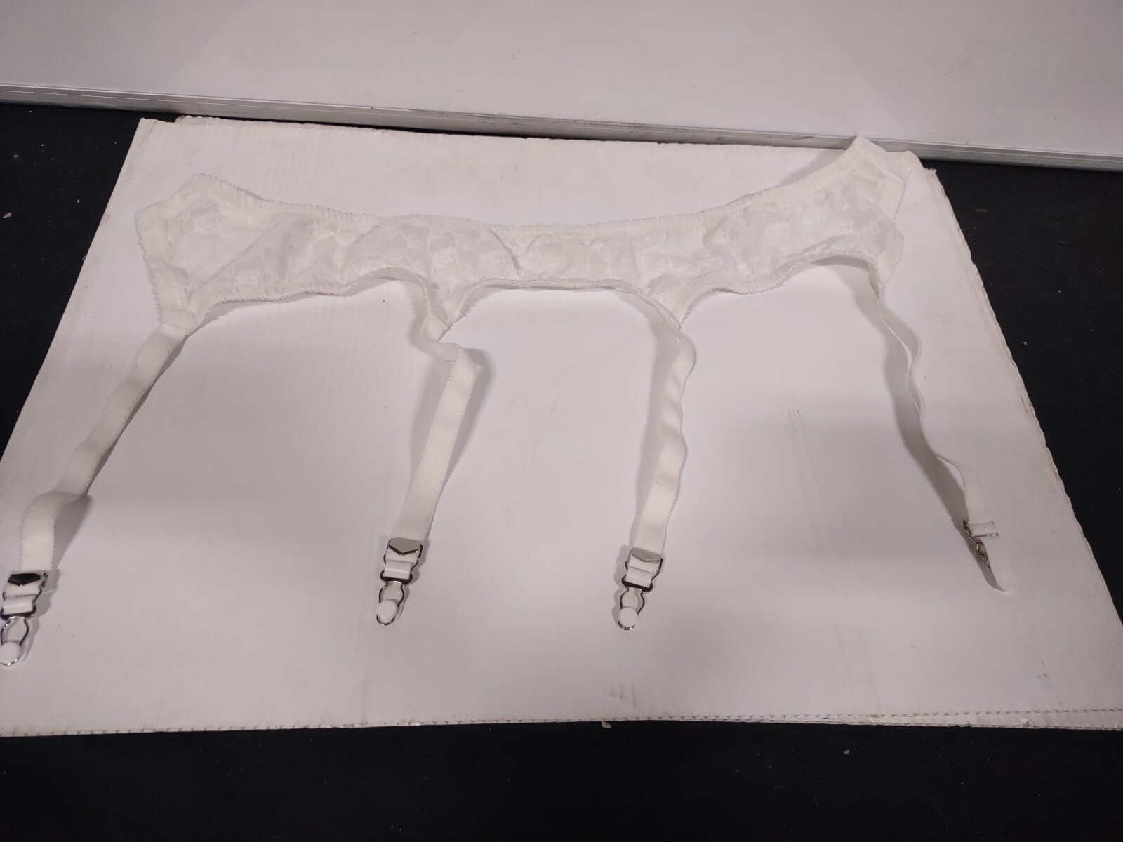 Vtg NOS Crown-Ette Style 1104 – 7004 Garter Black White Mixed Sizes