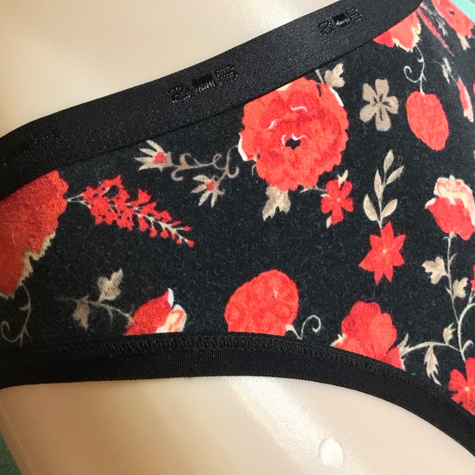 Avenue Body 18 / 20 Full Figure Plus Size Thong Panties Curvy Hi-Cut Thigh Panty