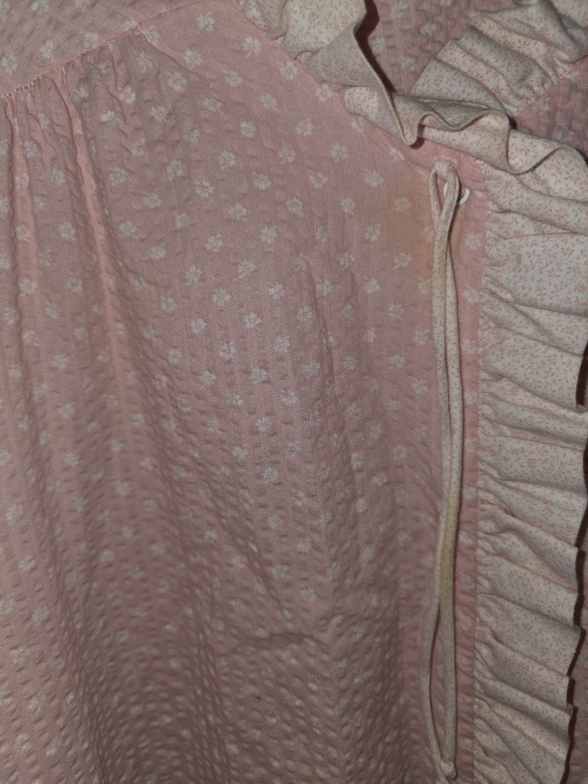 Vintage Miss Elaine Ruffle Pink Floral Nightgown (Medium)
