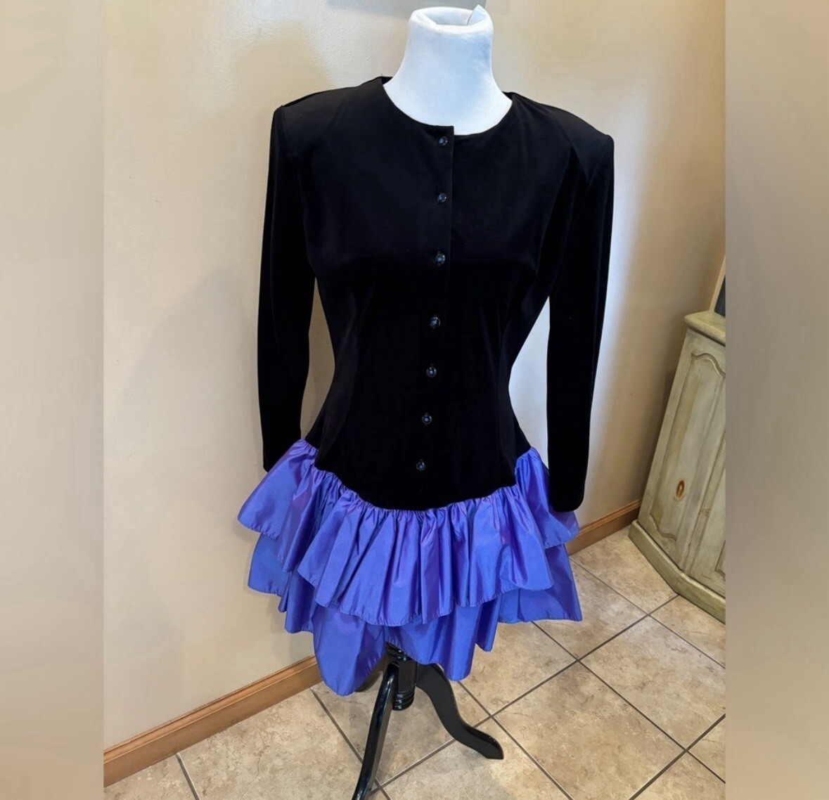 Vintage By Choice Velvet Ruffled Party Dress Junior Size 13