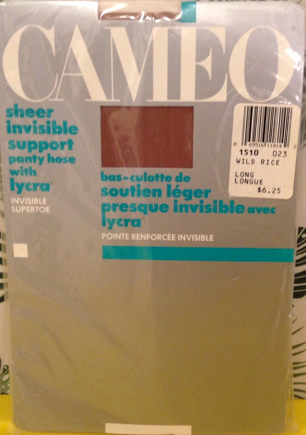 Vintage Pantyhose Cameo Sheer Invisible Lycra Color Suntan Size Long BCAQ01