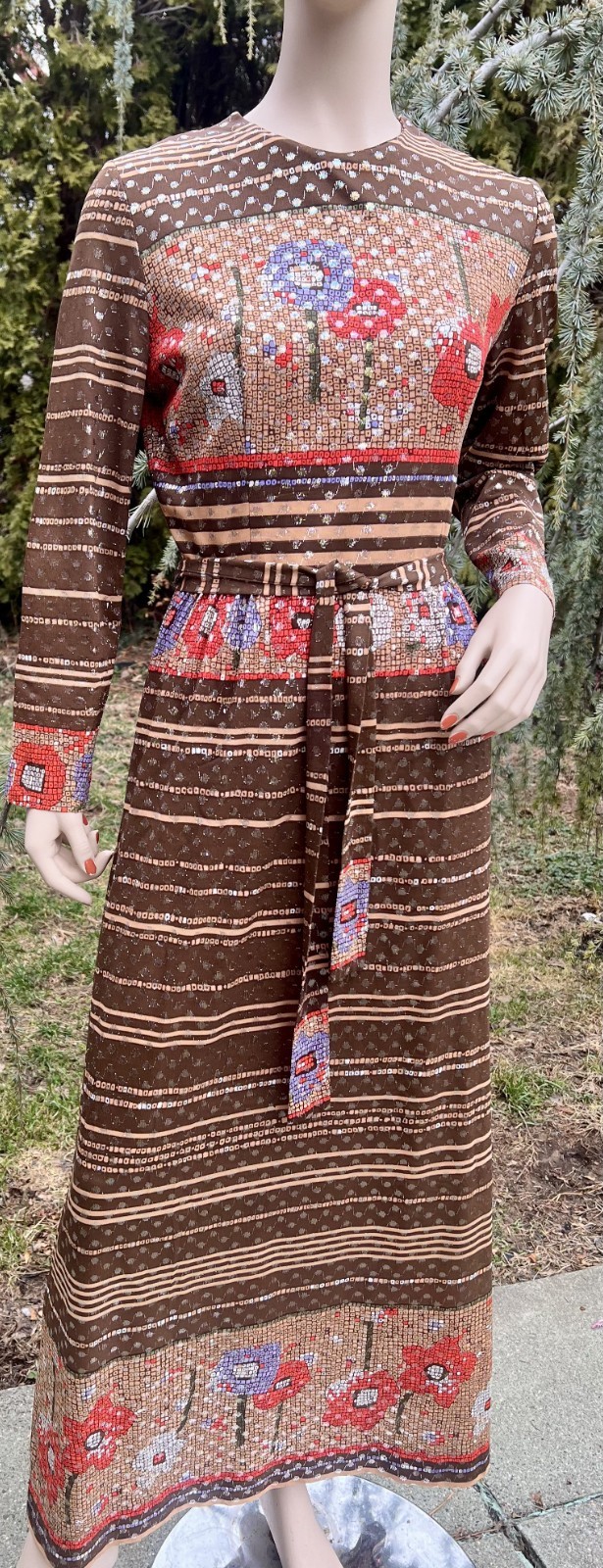 VINTAGE 1960&rsquo;s PARKSHIRE ORIGINAL ABSTRACT OP ART METALLIC THREAD MAXI DRESS