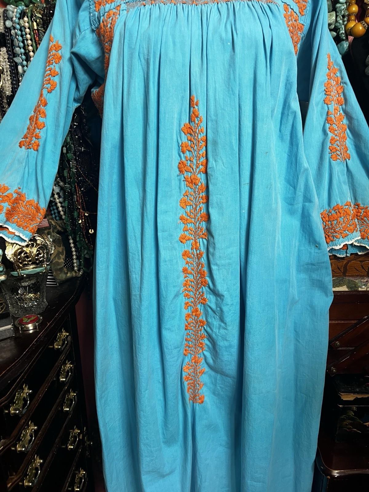 Gorgeous White Oaxaca Multi Color Embroidered Specialty Long Sleeve Dress L/XL