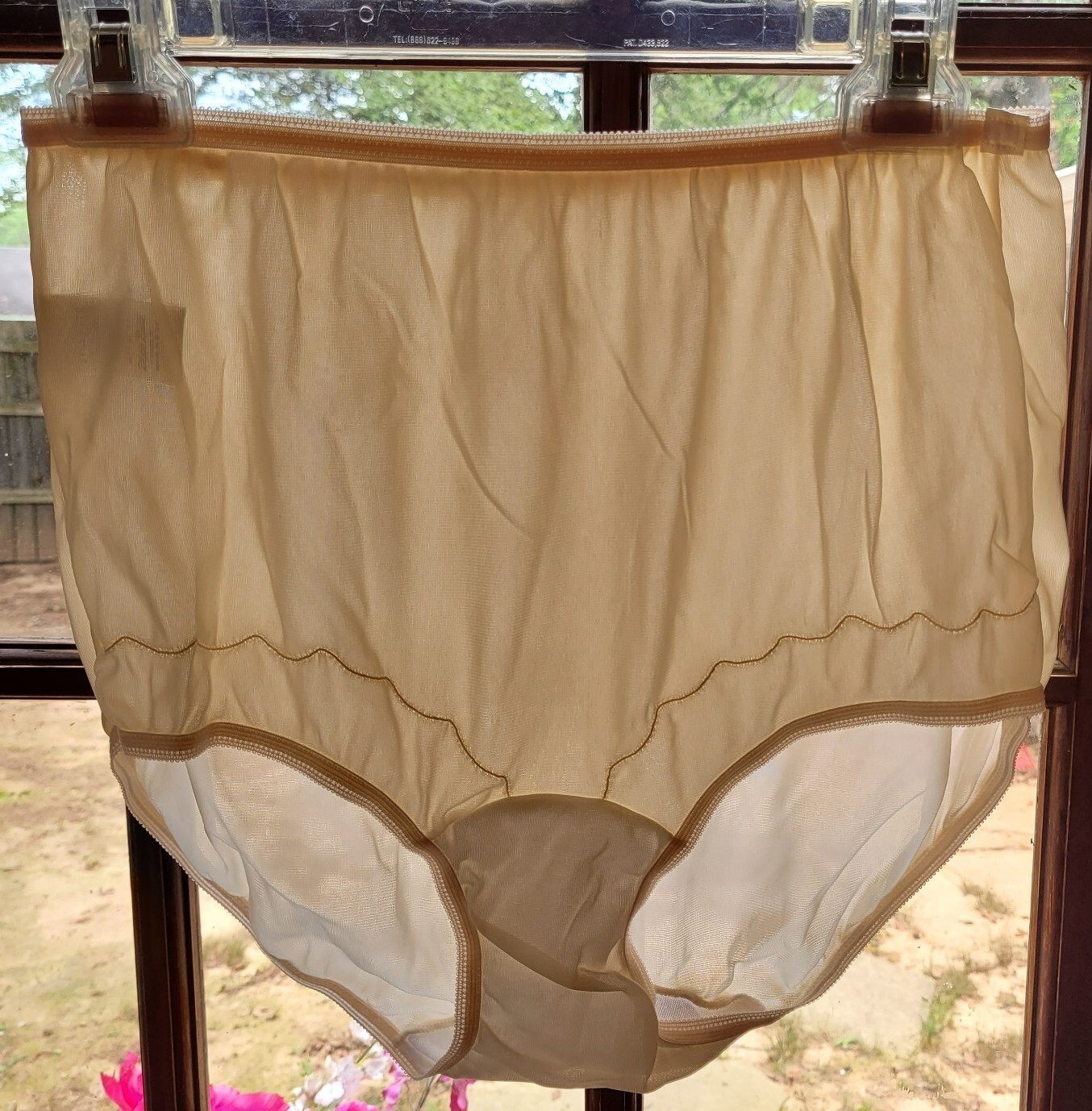 Vintage Dixie Belle Ivory Nylon Granny Panties Size 8 Semi Sheer Pillow Tab