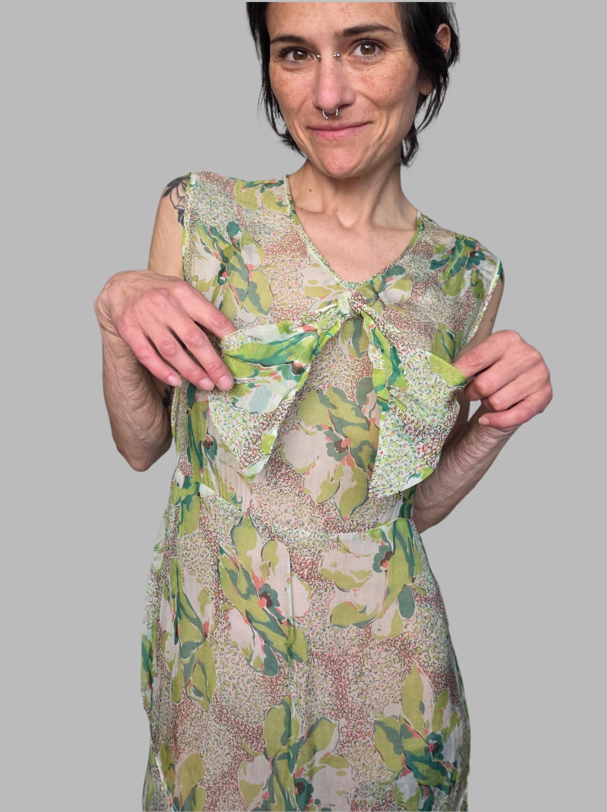 Authentic 1920s Printed Silk Dress | Antique Floral Silk Day Dress | Art Deco…
