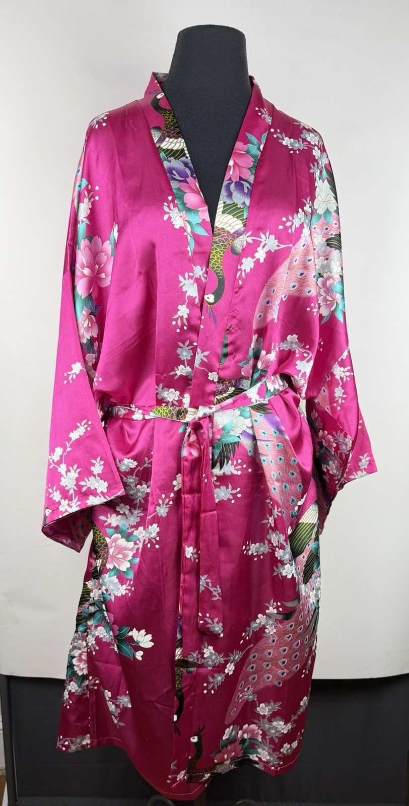 Vtg. Kaiyu Japanese Kimono Robe Women&rsquo;s XXXL* Pink Fuchsia Belt Satin Long