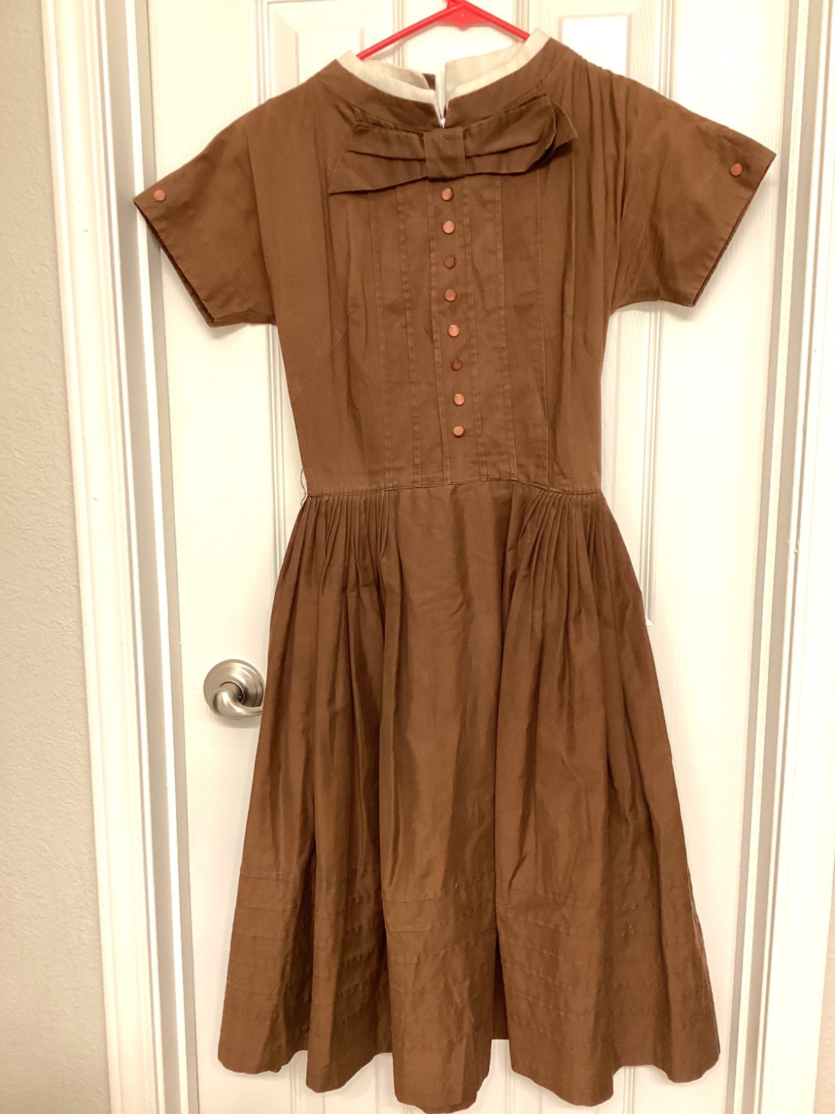 Vintage Women&rsquo;s Dress Jack Nimble, 1950s 1960s Brown Flare, High Collar Small