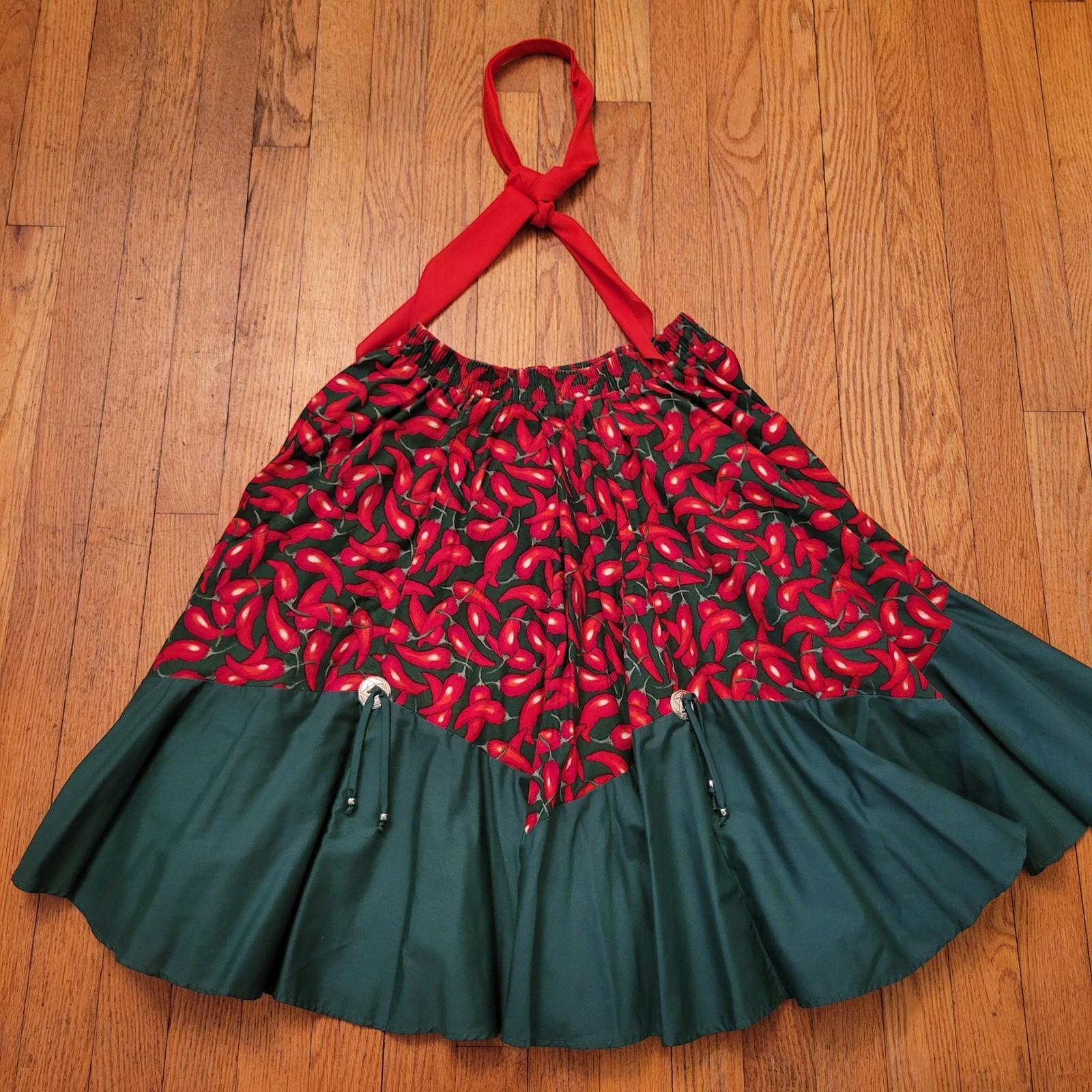 Malco Modes M Full Circle Skirt Green Red Chili Pepper Vintage Western Cowgirl