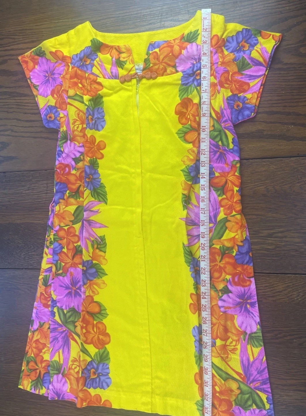 Vintage 1960’s Hawaiian Togs Honeymoon Mini Dress Bright Yellow Floral Size XS