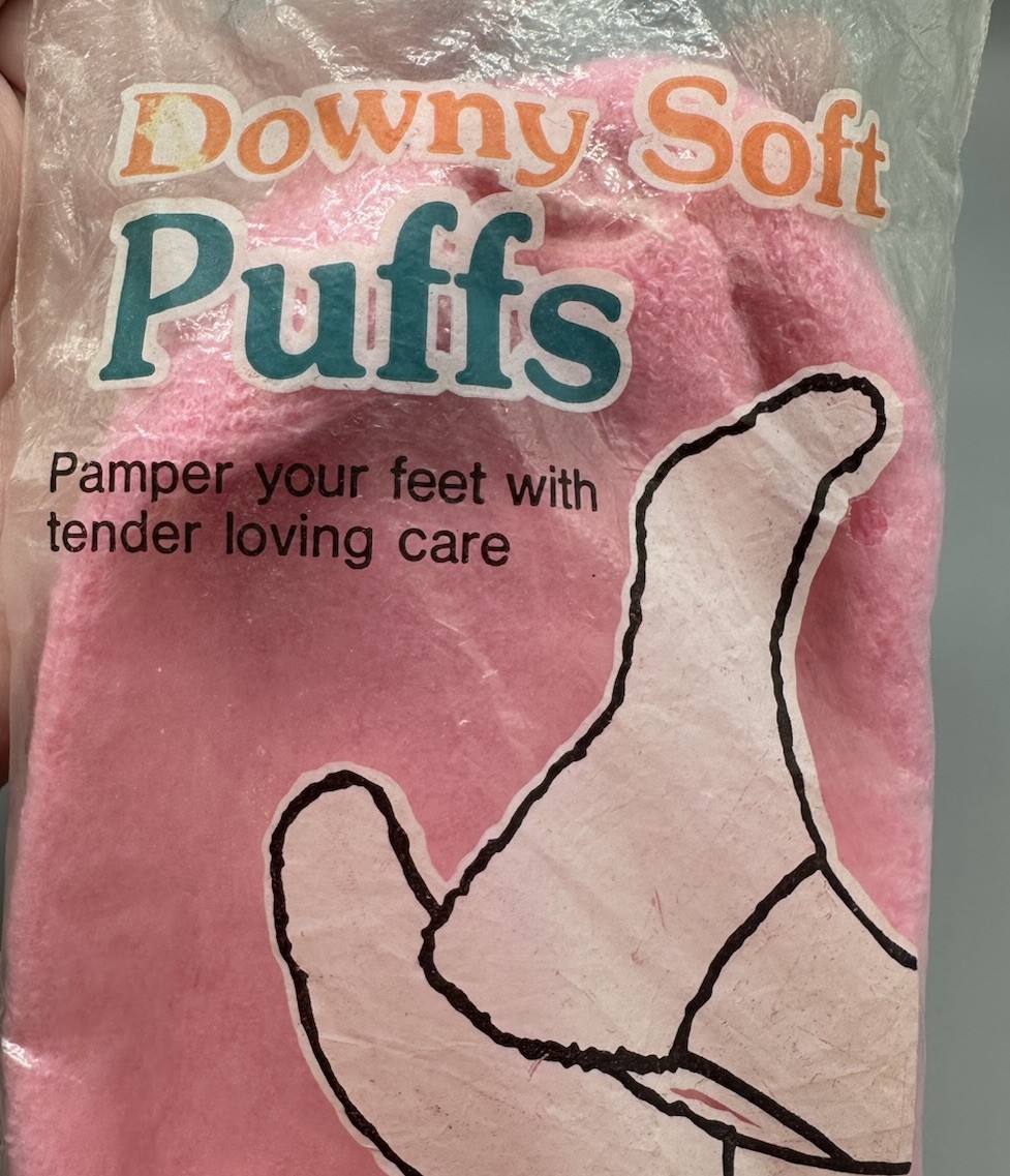VTG Bootie Socks Womens Pink Downy Soft Puffs Made USA Size 8.5-11 New Old Stock
