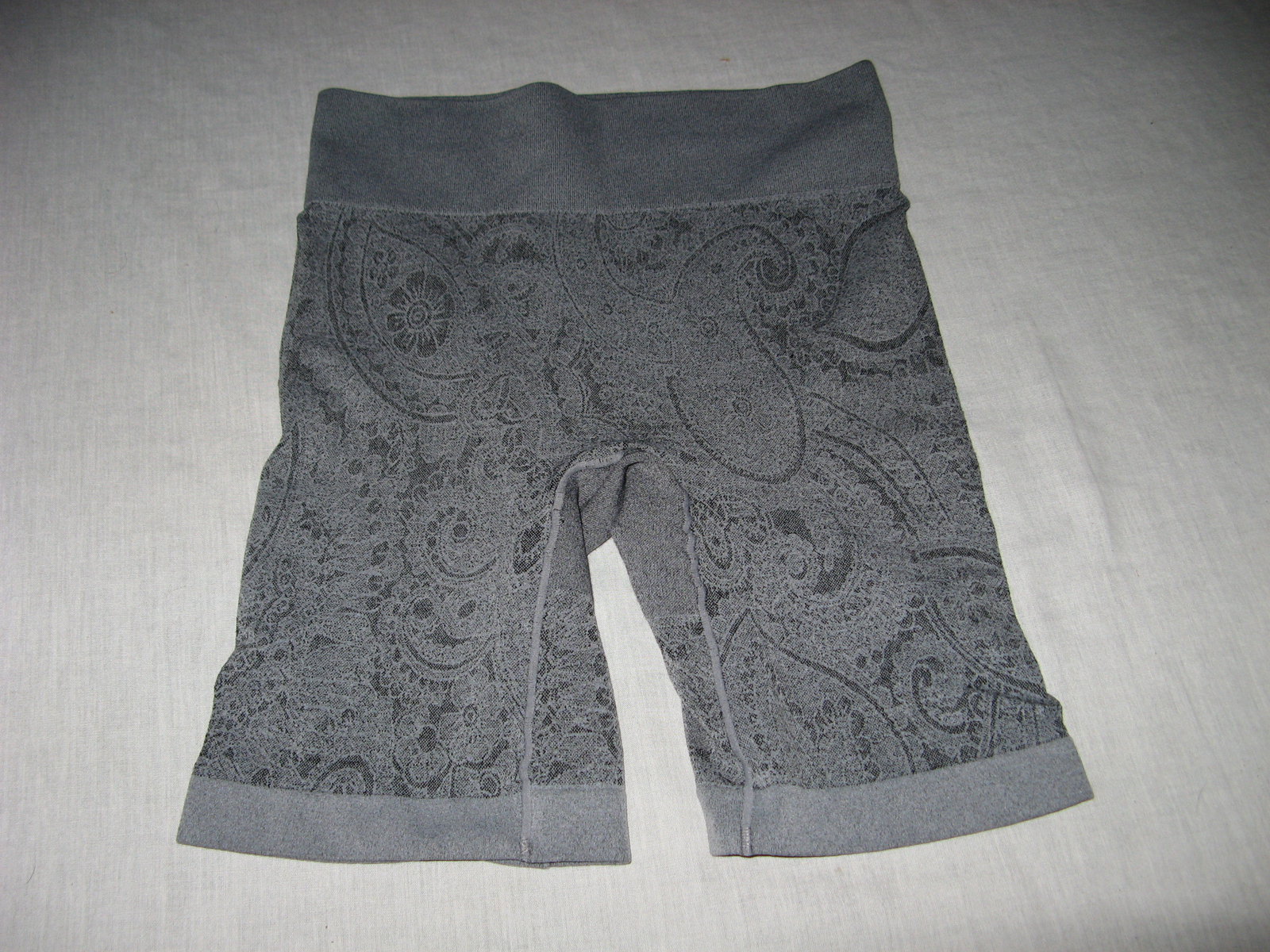 Womens Life by Jockey Gray Shapewear Cool Touch Slip Shorts Small 4-6