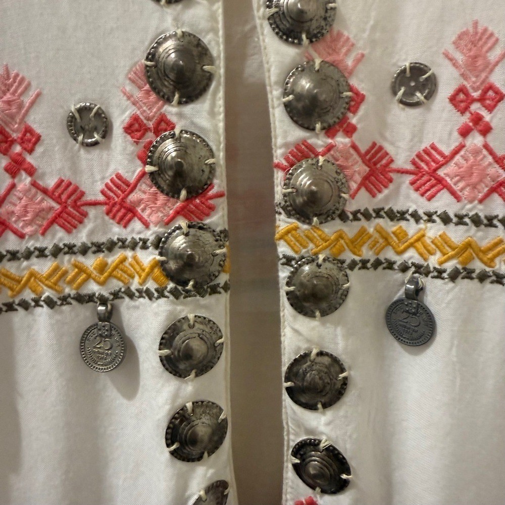 Nina Kaufmann Handmade Embroidered Coin Jacket L Western Festival Ecru NKG2134