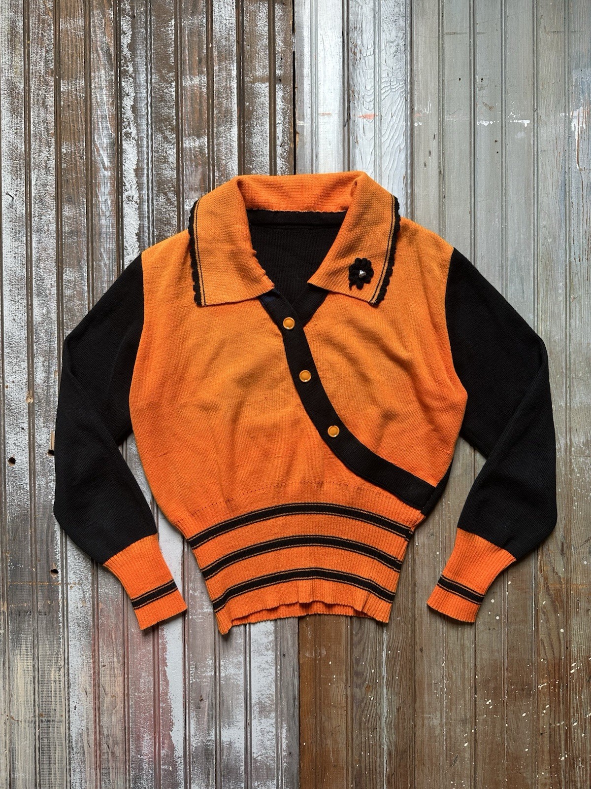 vintage 30s two tone black & orange striped sun faded ski sweater s/m