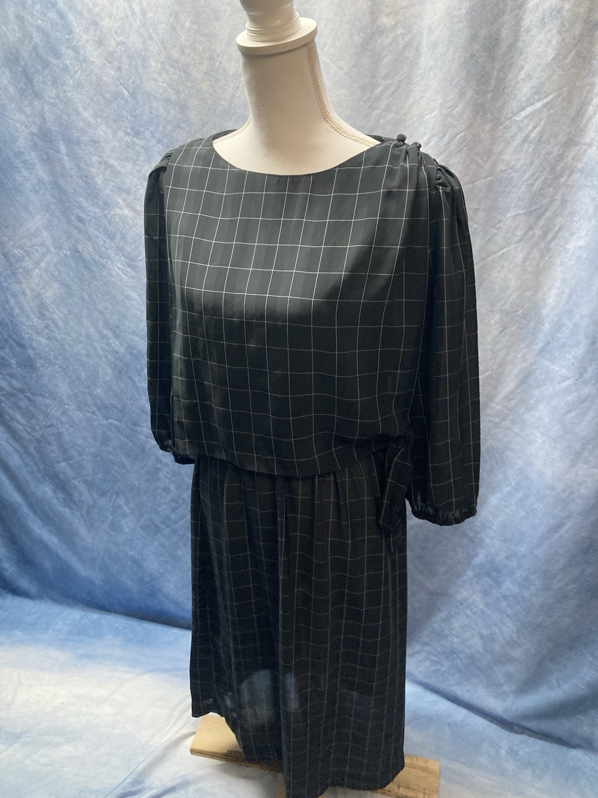 Vintage 1970s Lady Carol Of New York Women’s Dress Black Layered Geometric Flowy