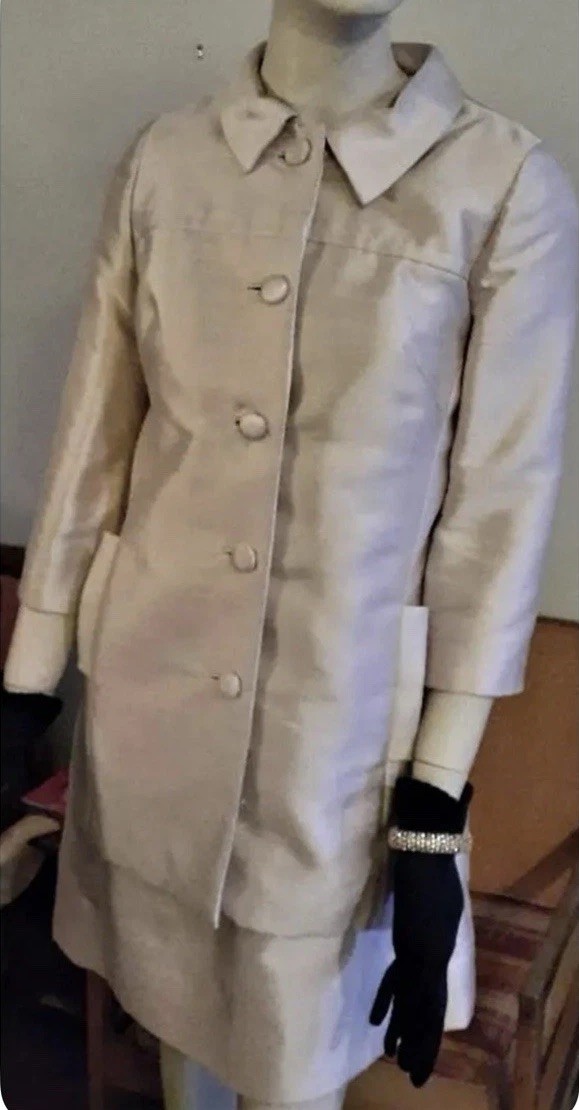 Gorgeous 1960’s Silk Classic two piece suit