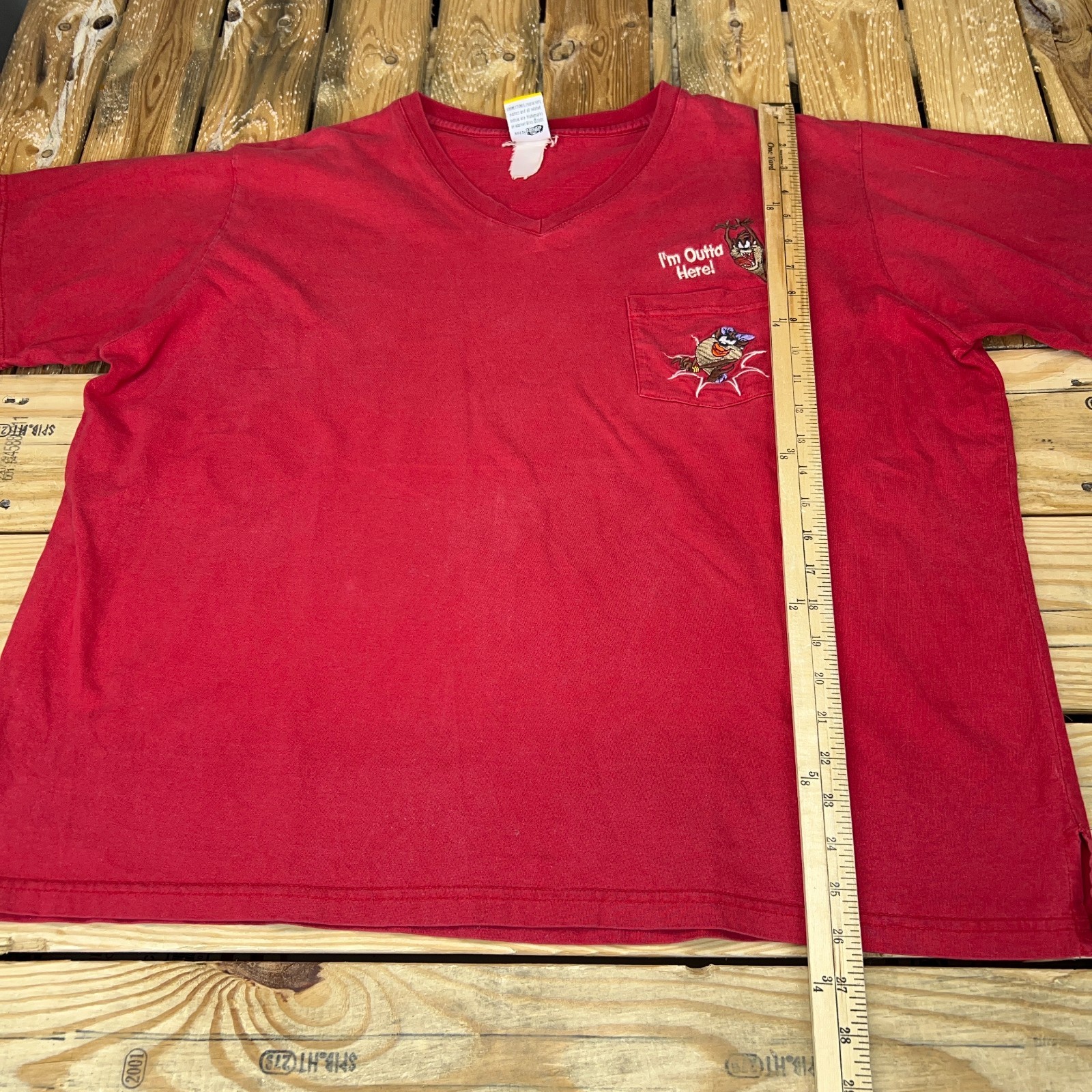 Y2K 2001 Taz Looney Tunes « I&rsquo;m Outta Here! » Red V-Neck T-Shirt Women’s XXL Plus