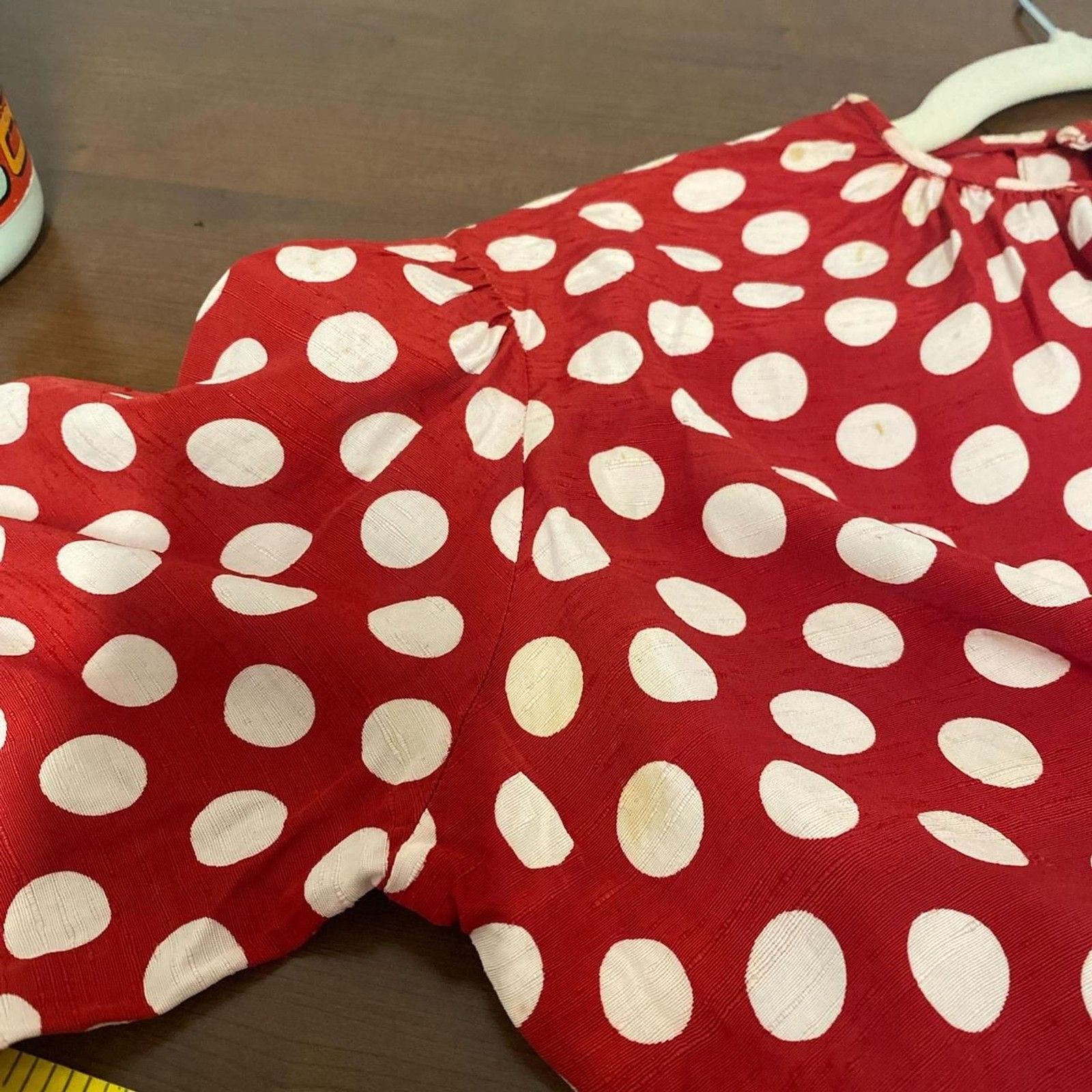 1940s silk polka dot blouse (18in ptp)